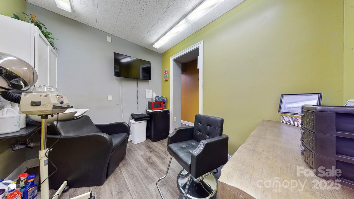 1601 Ebenezer Road Property Photo 36