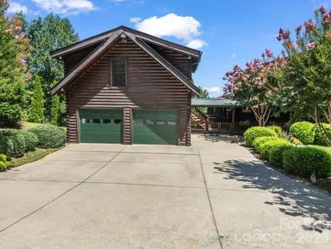 202 Panorama Drive Property Photo 13
