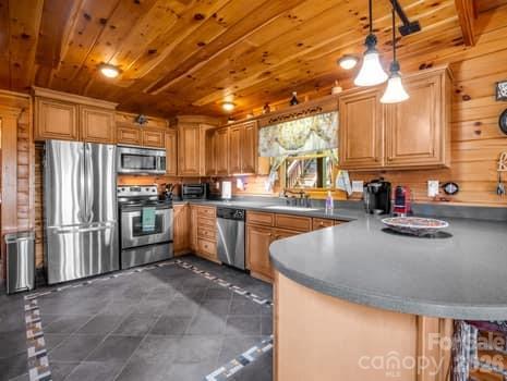 202 Panorama Drive Property Photo 43