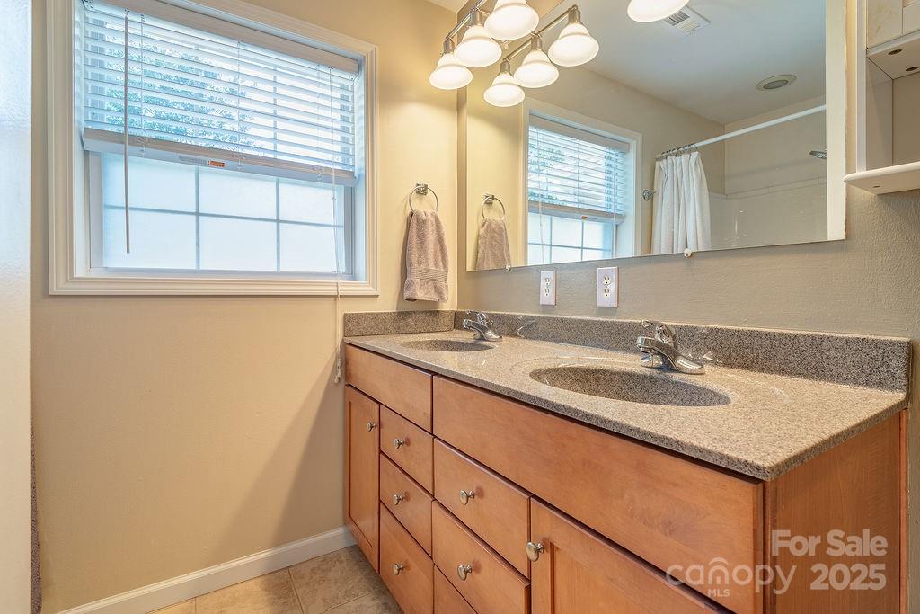43 Kirby Road Property Photo 17