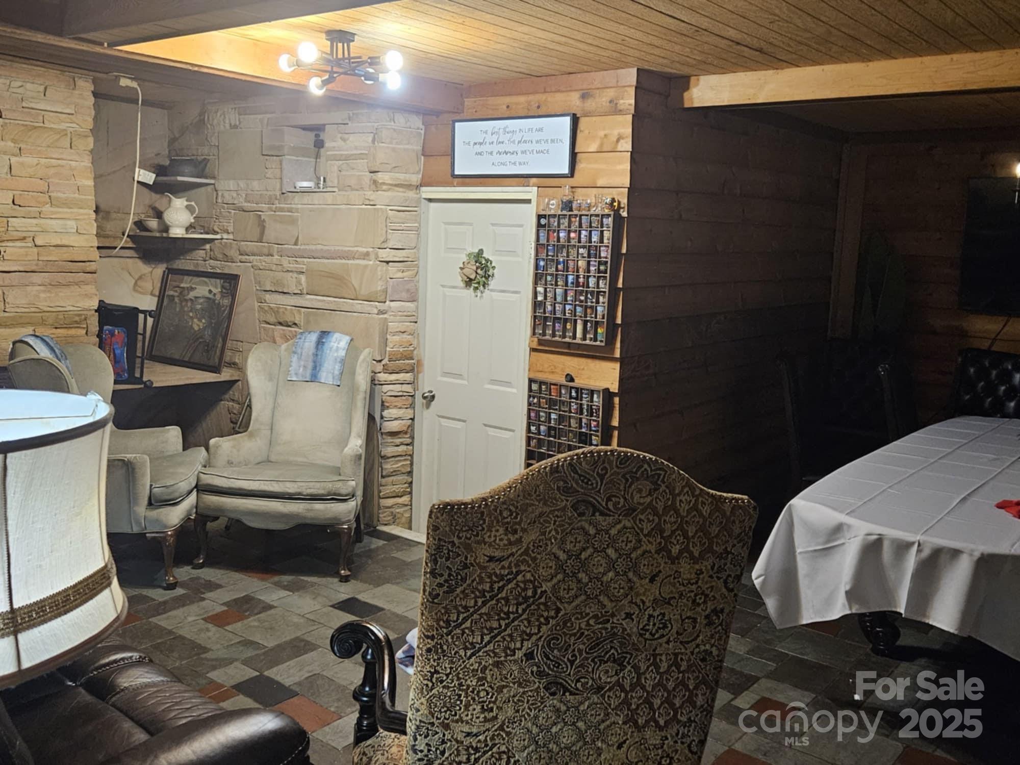 3835 Lesslie Highway Property Photo 26