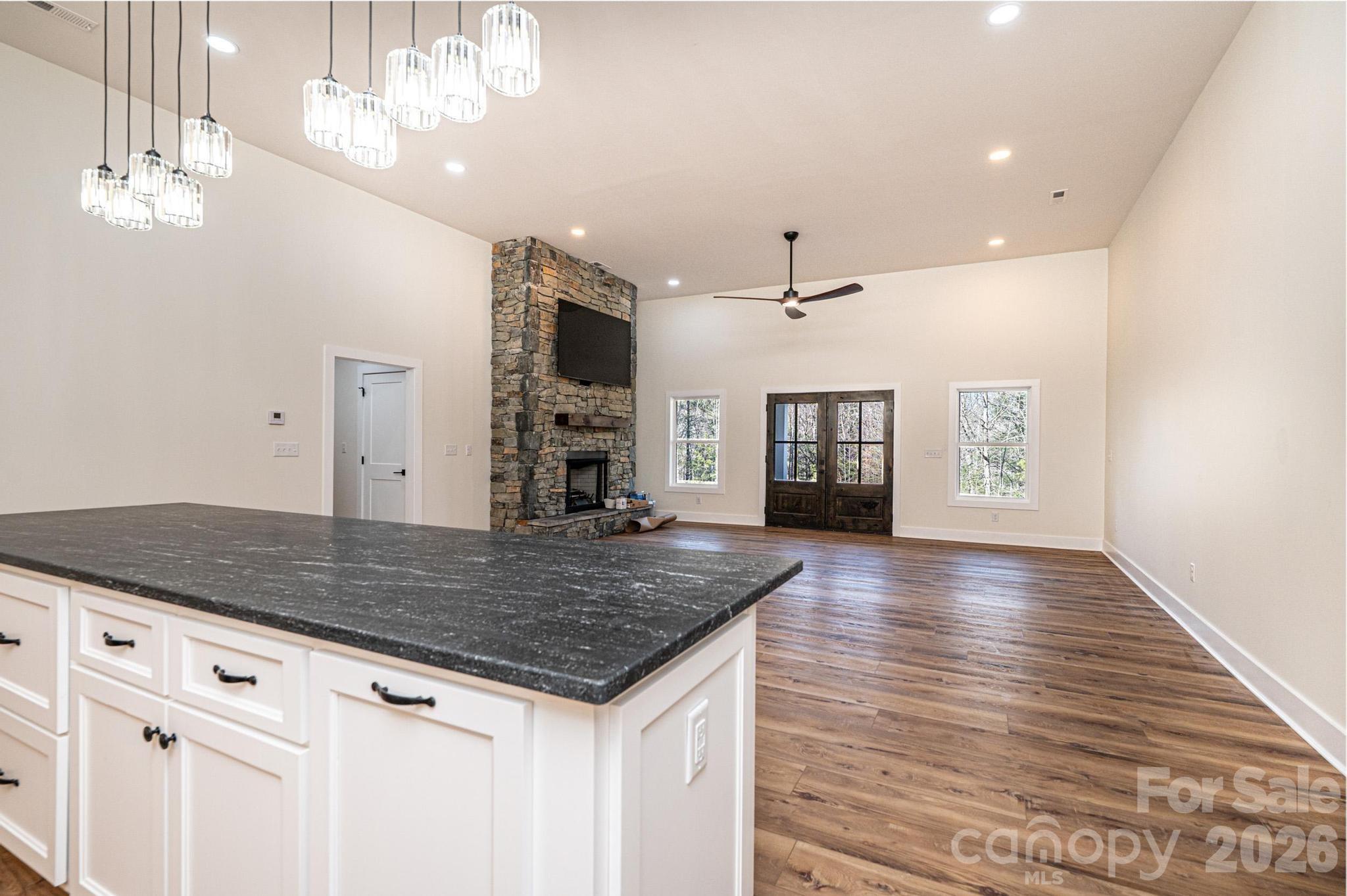 1721 Songbird Court Property Photo 13
