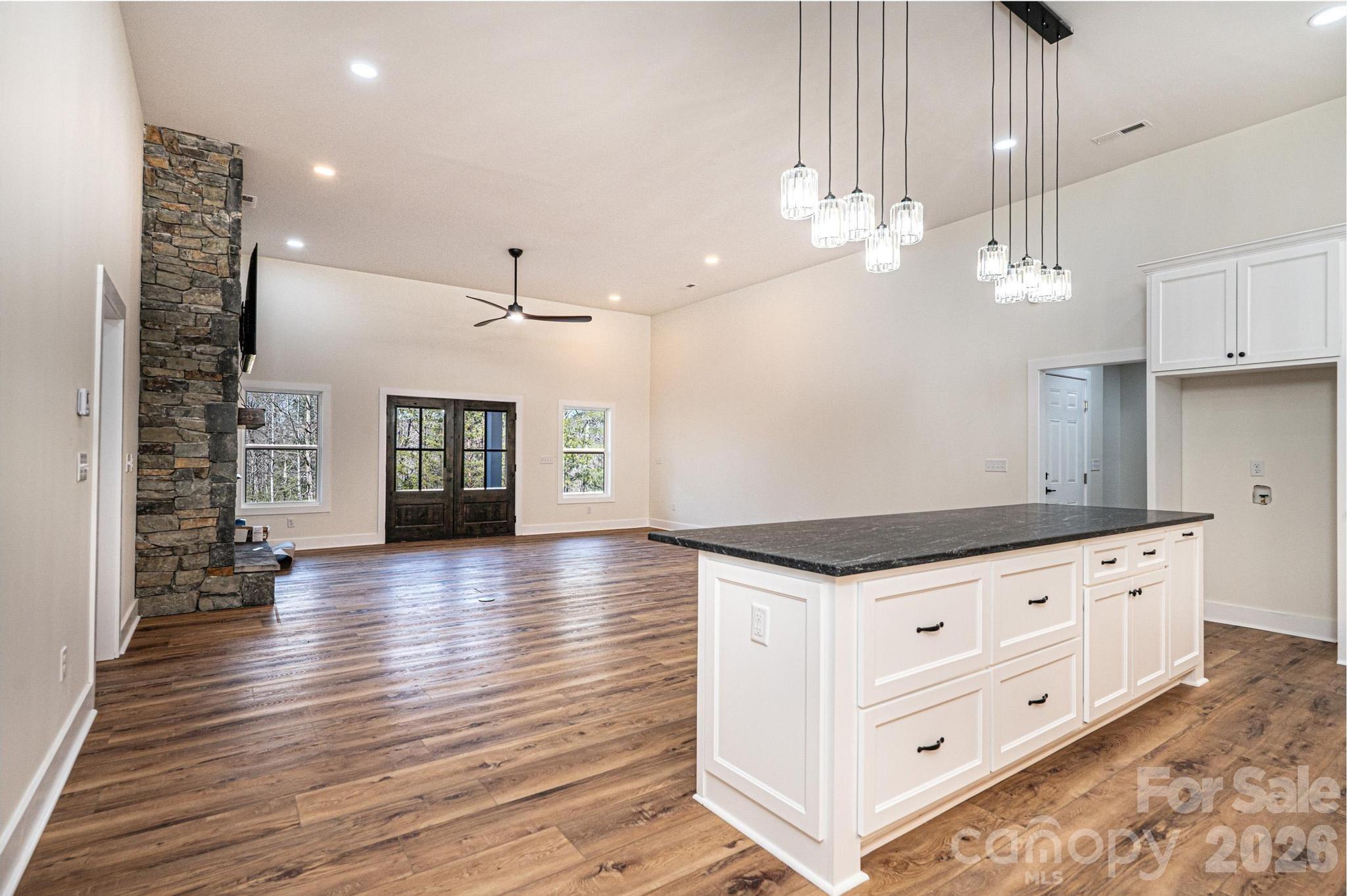 1721 Songbird Court Property Photo 16
