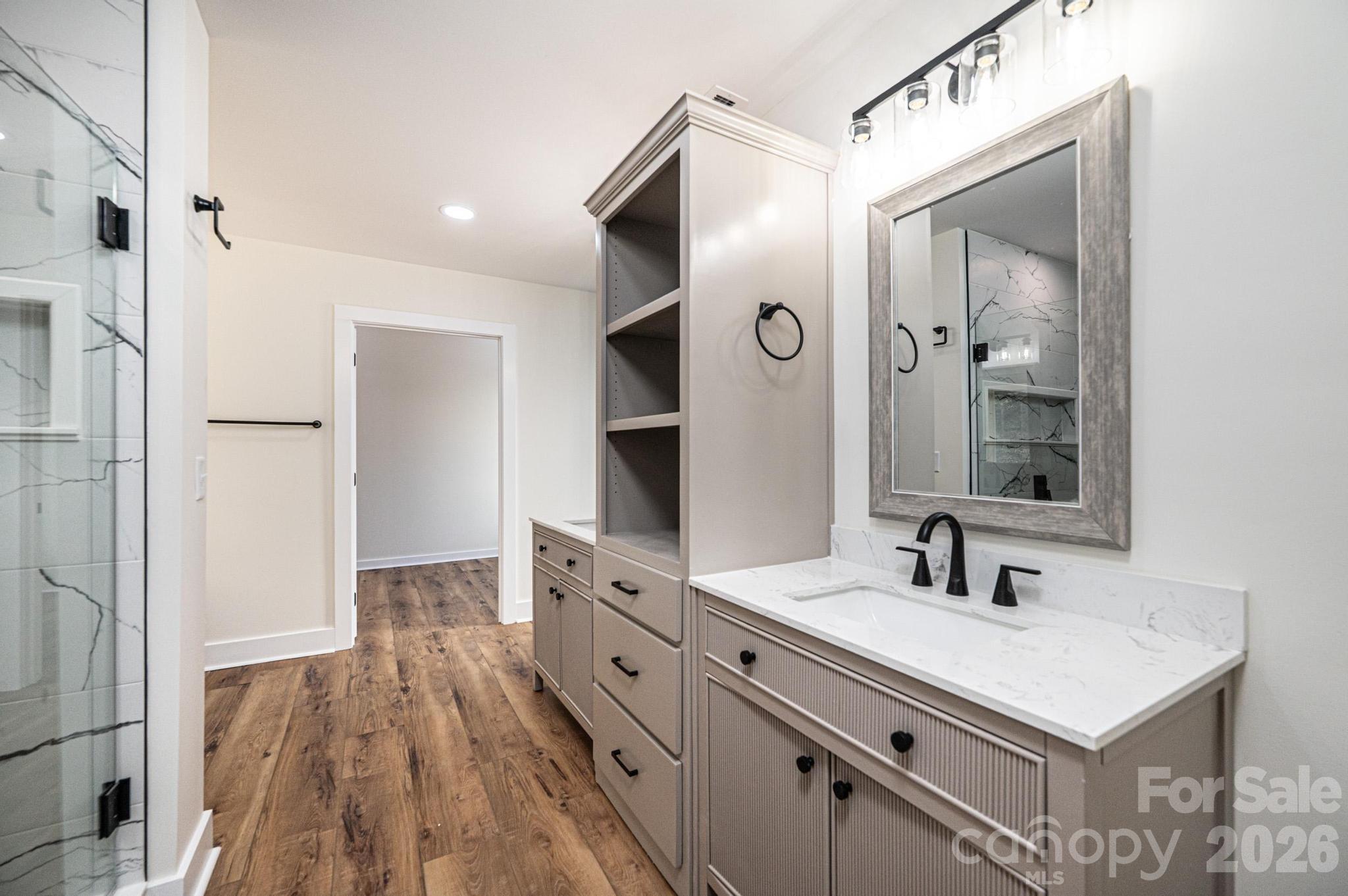 1721 Songbird Court Property Photo 25