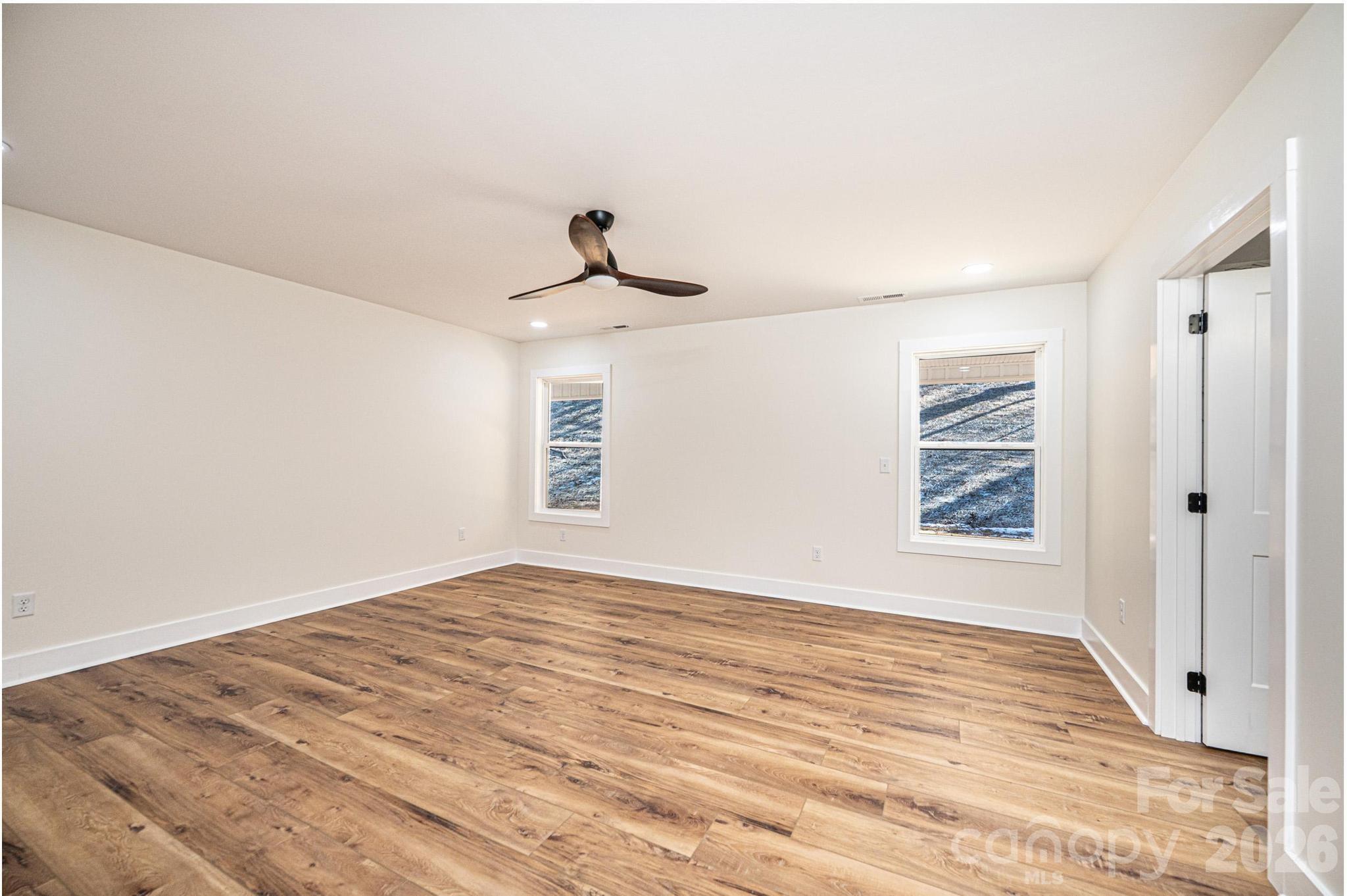 1721 Songbird Court Property Photo 37