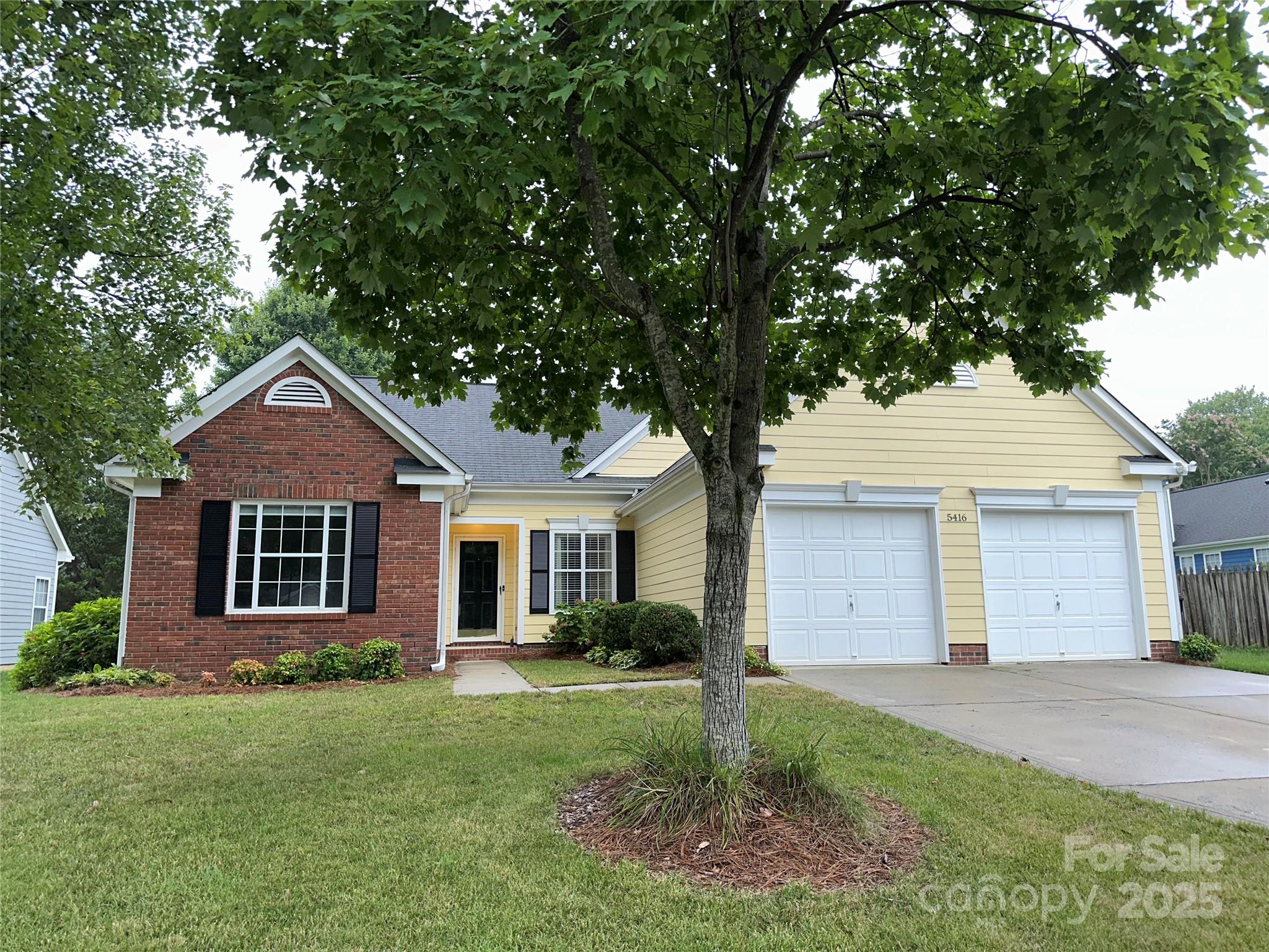 5416 Hedgecrest Place Property Photo 1