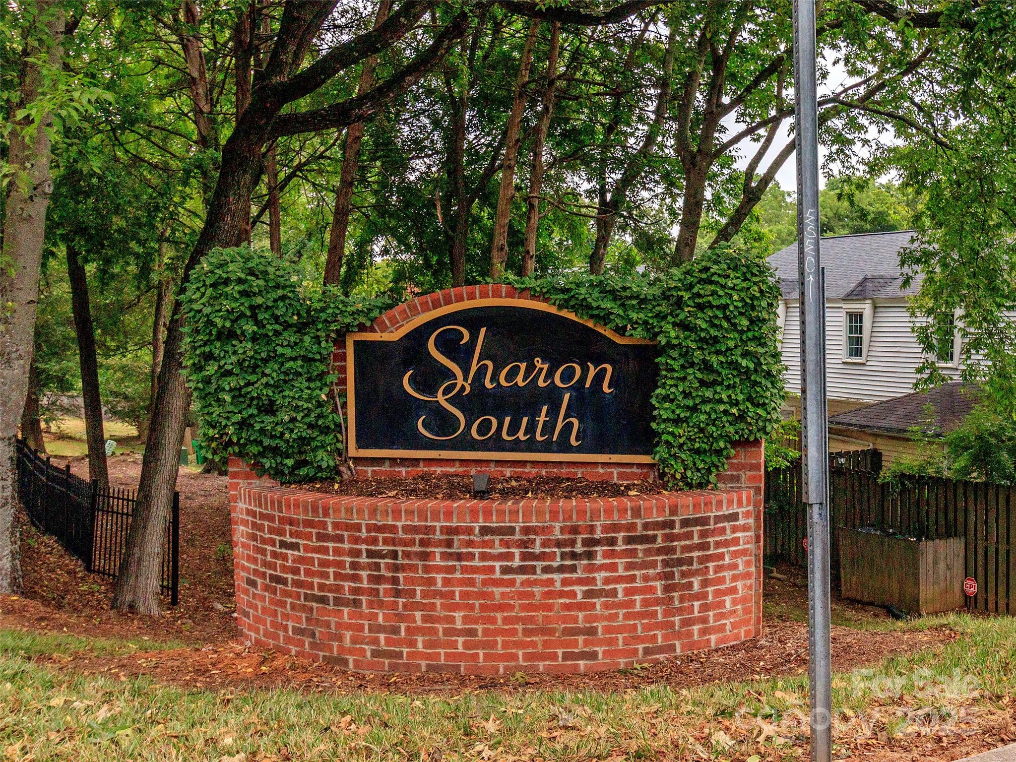 8300 Knights Bridge Road Property Photo 5