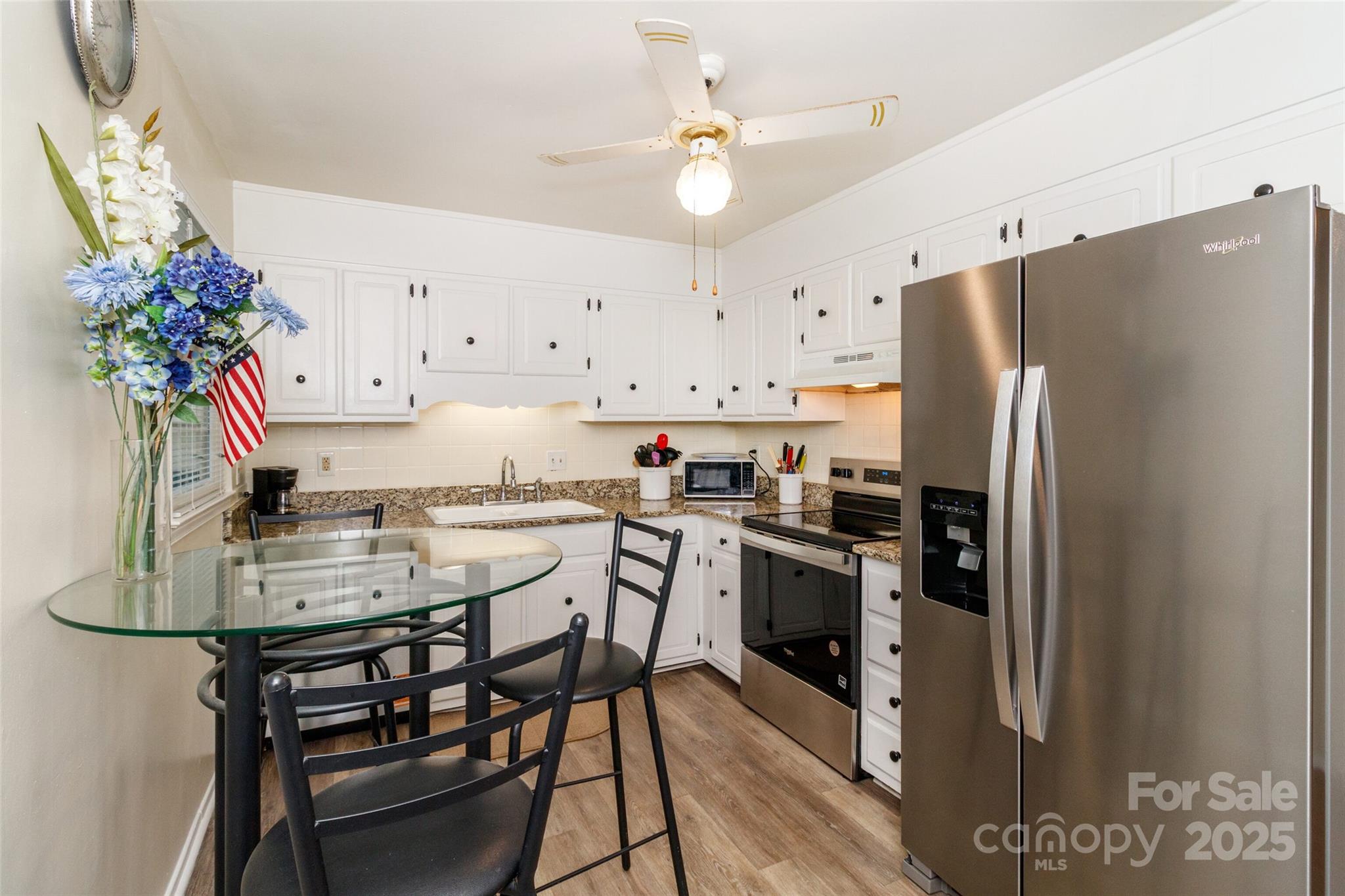 8300 Knights Bridge Road Property Photo 14