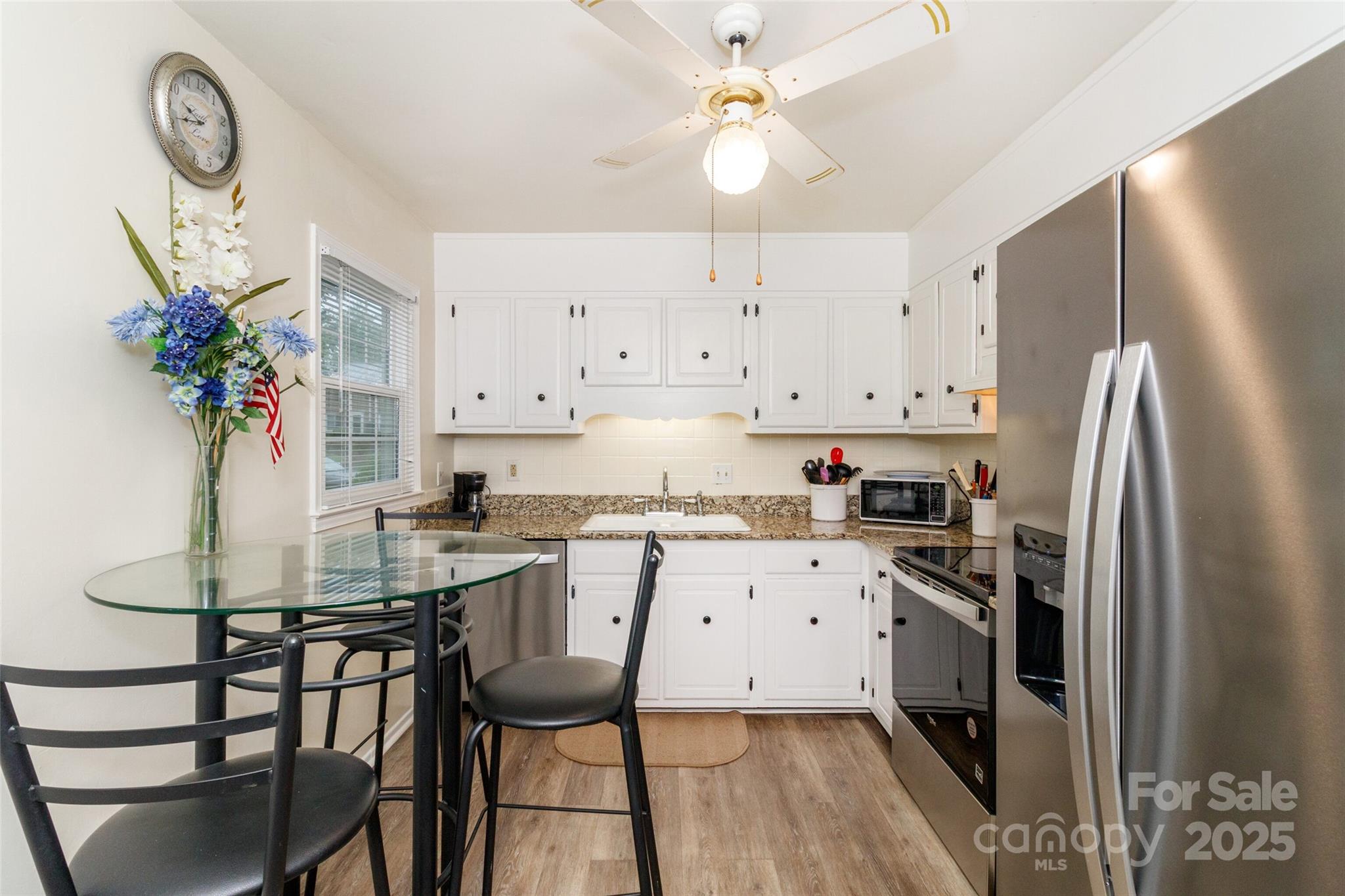 8300 Knights Bridge Road Property Photo 15