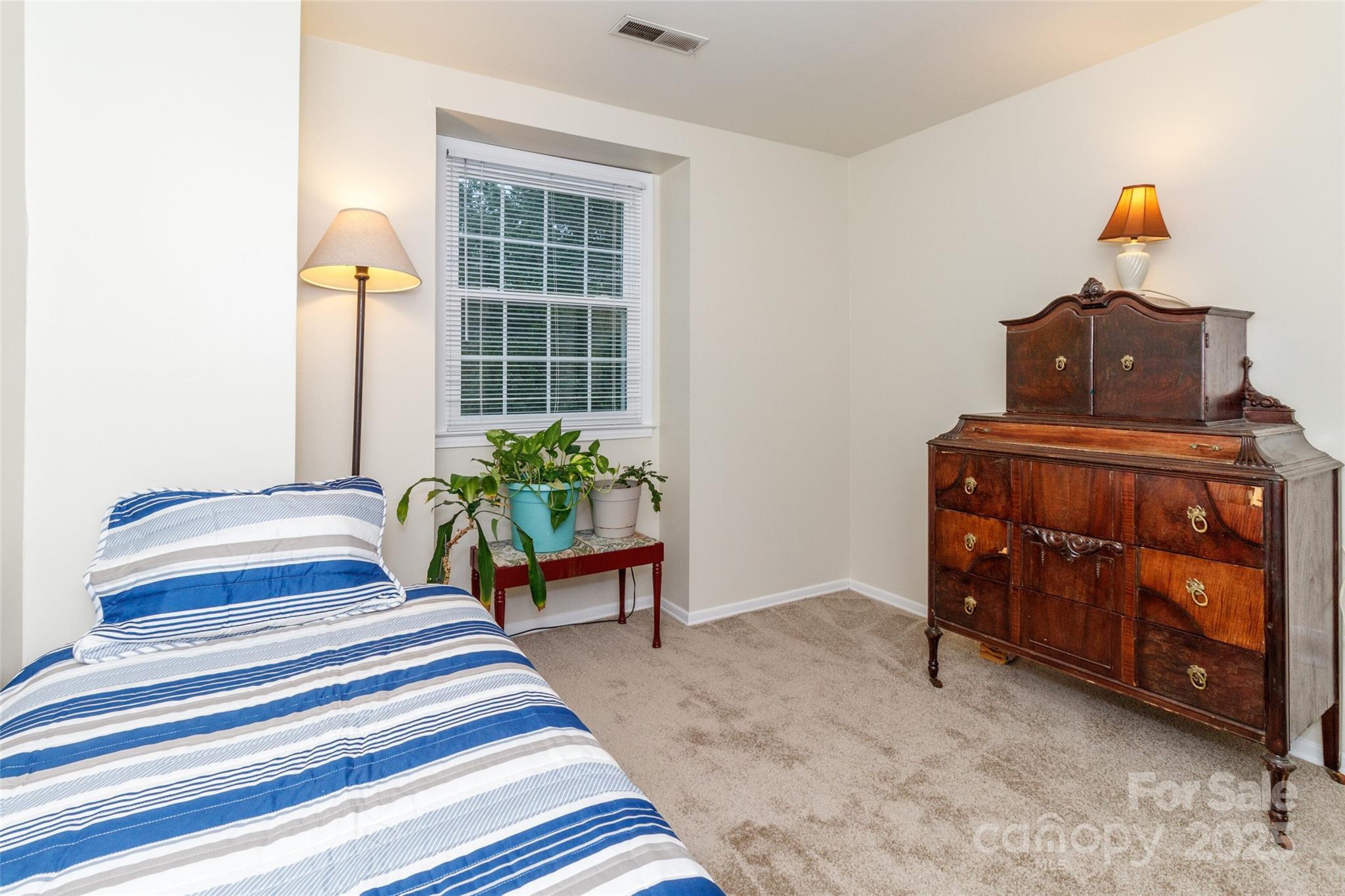 8300 Knights Bridge Road Property Photo 24