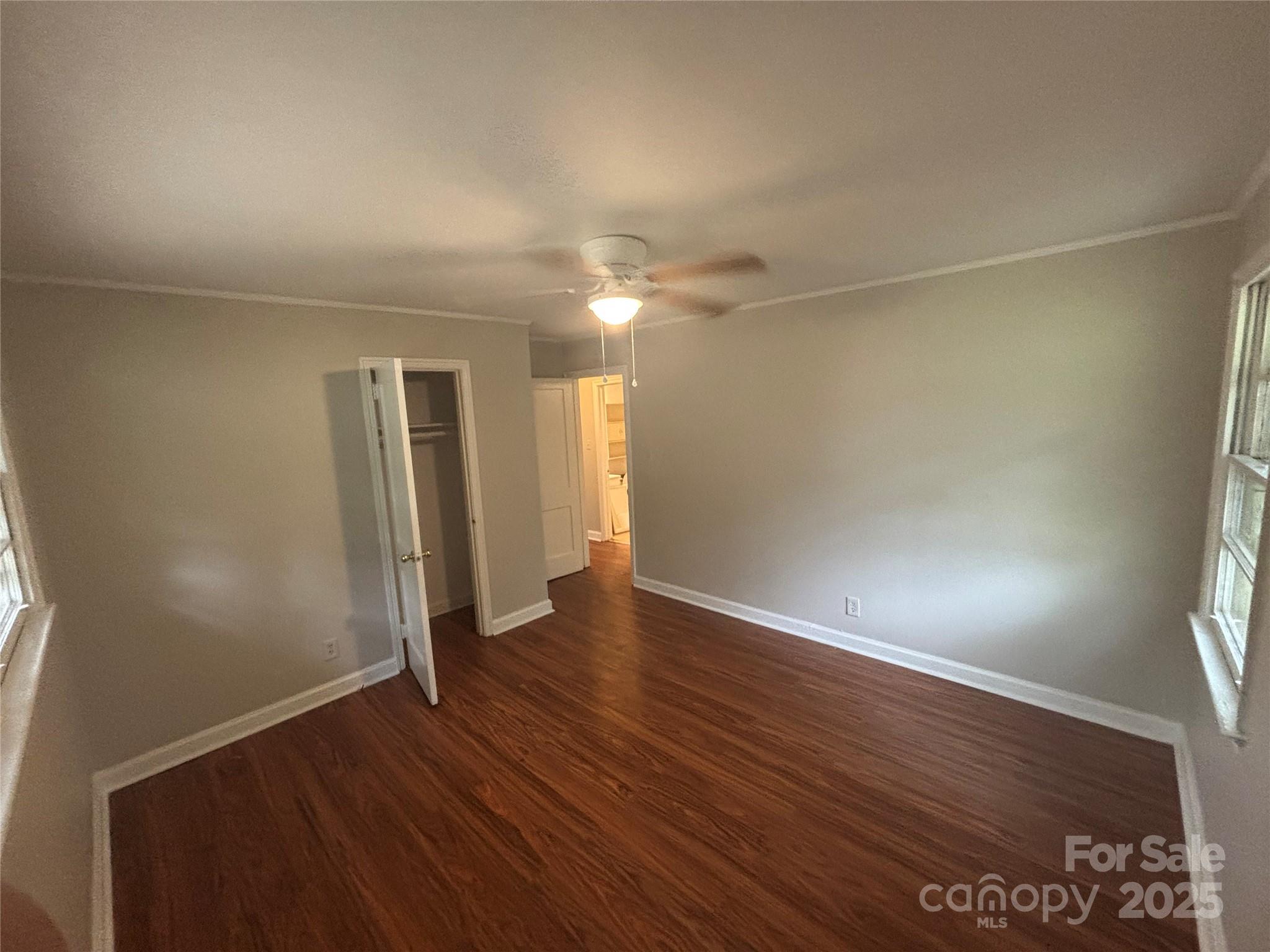349 Fannie Circle Property Photo 5