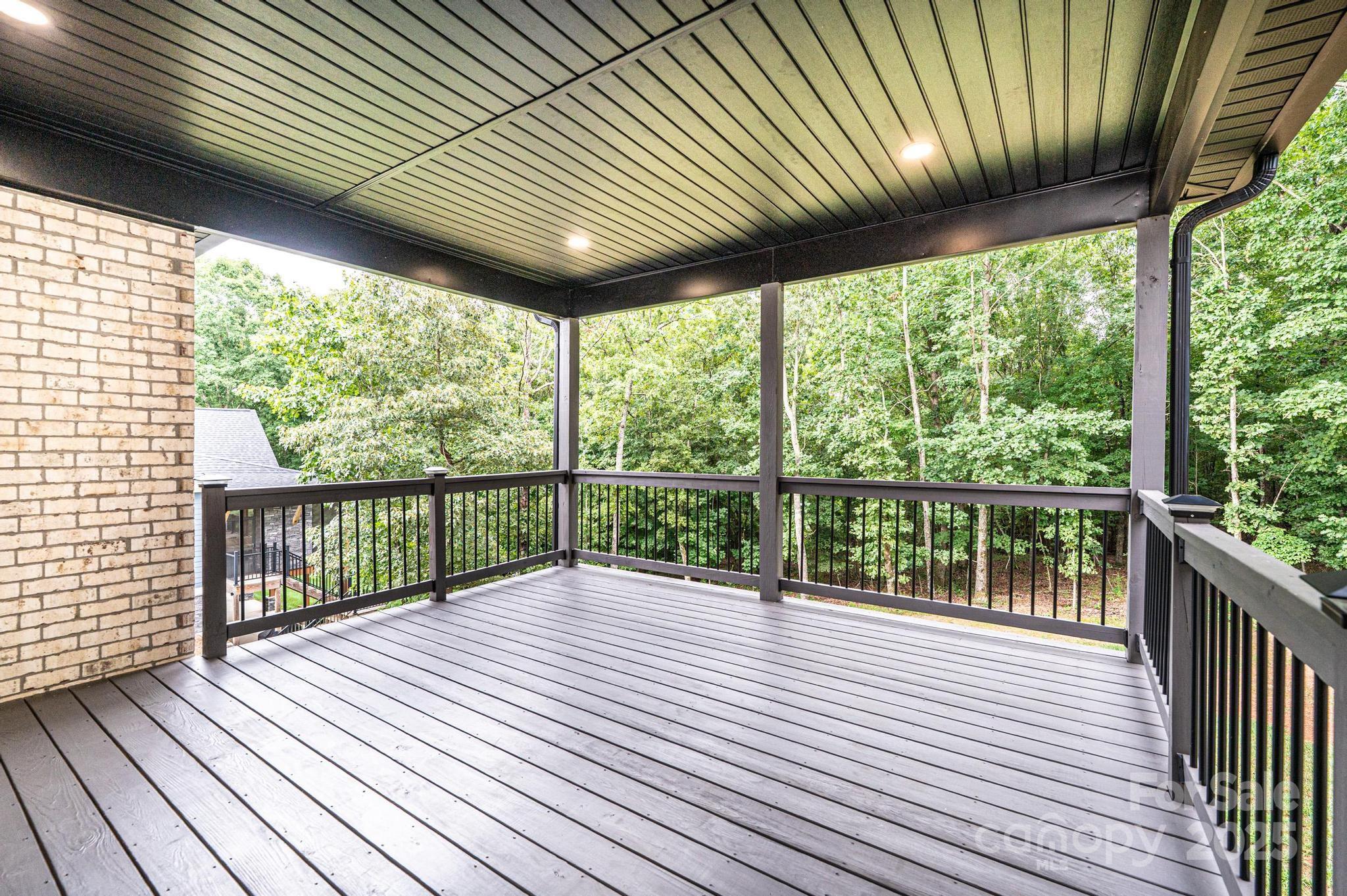 754 River Bend Drive Property Photo 26