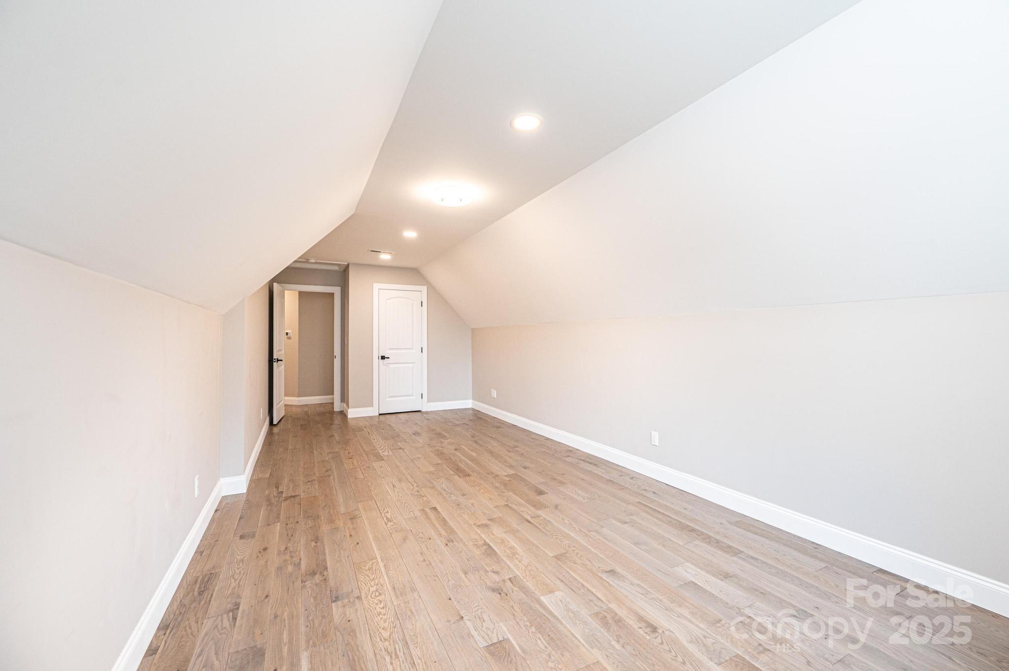 754 River Bend Drive Property Photo 41