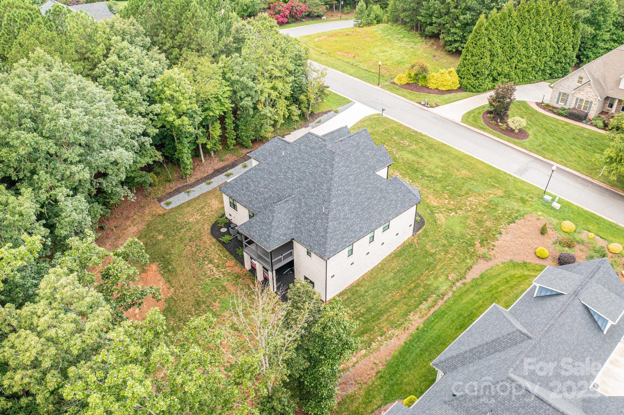 754 River Bend Drive Property Photo 46