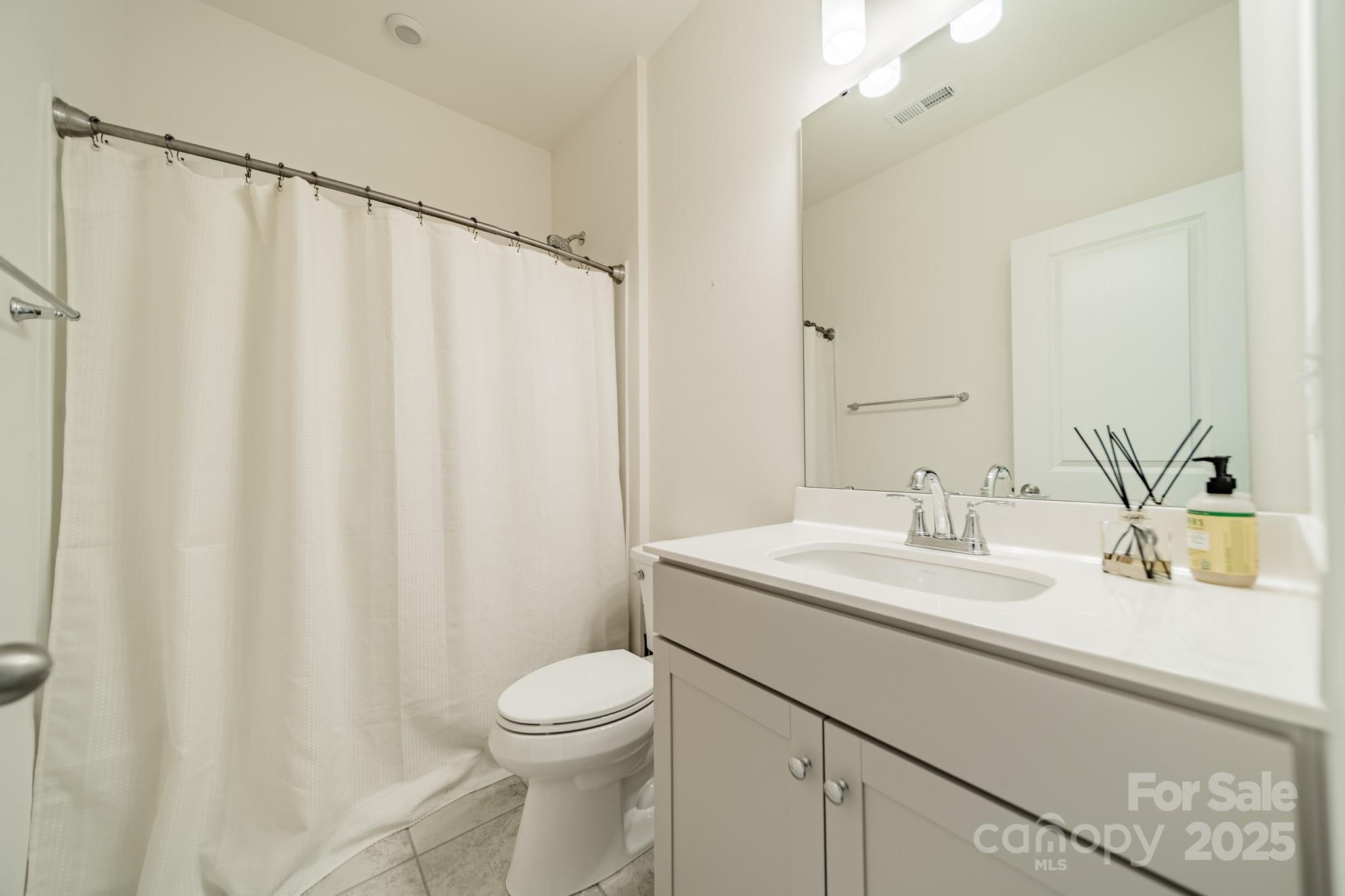 558 Red Wolf Lane Property Photo 12