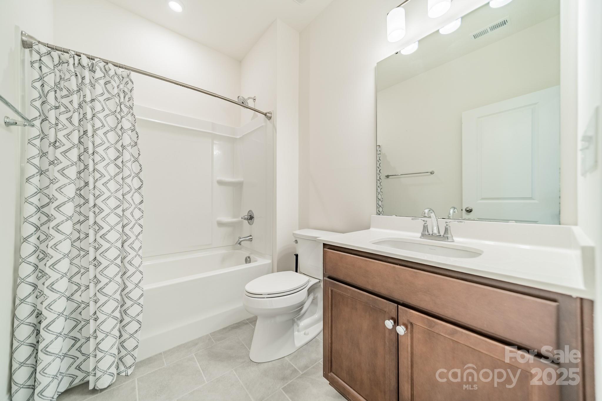 558 Red Wolf Lane Property Photo 14