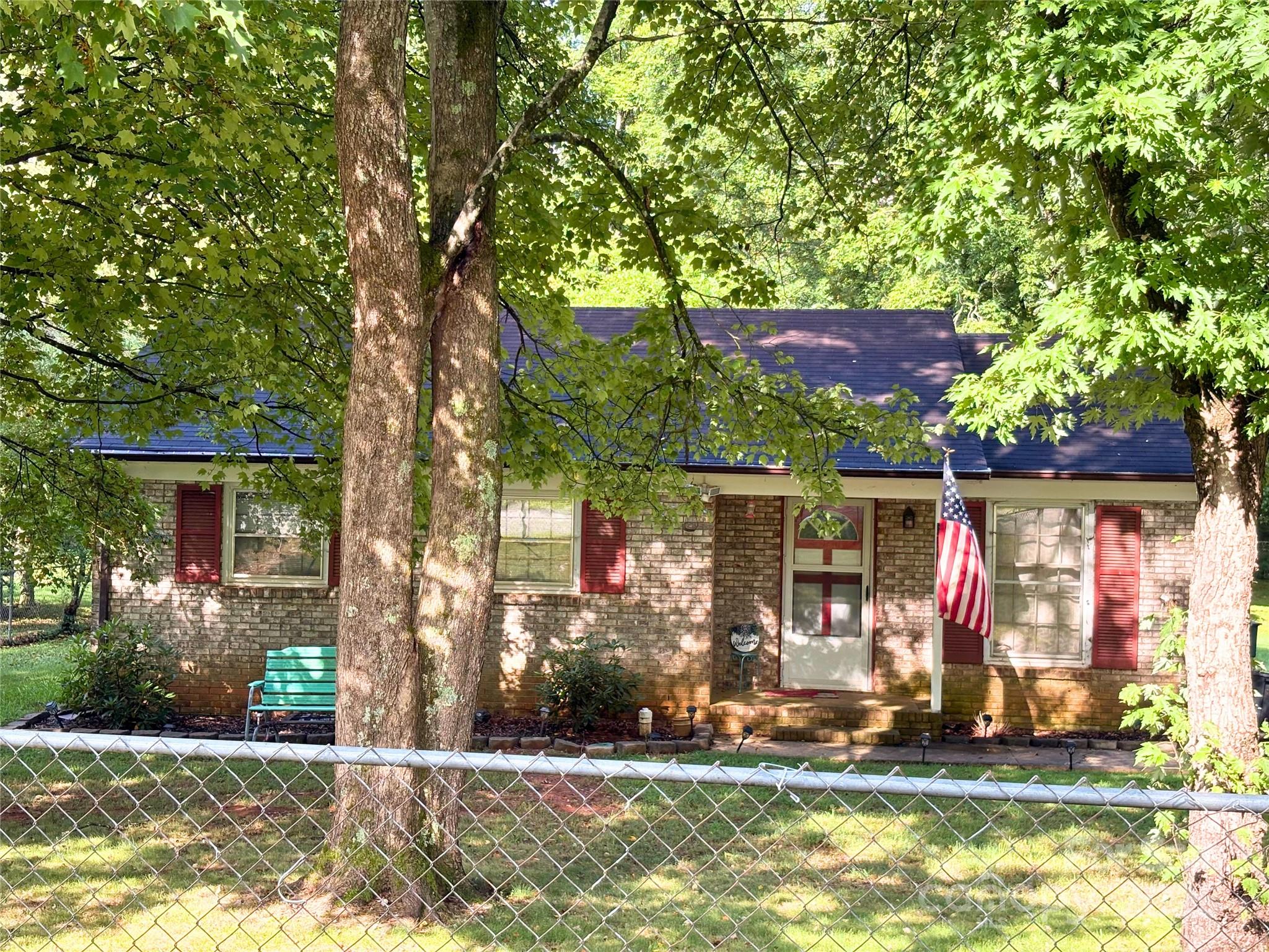 1113 13th Street Property Photo 2