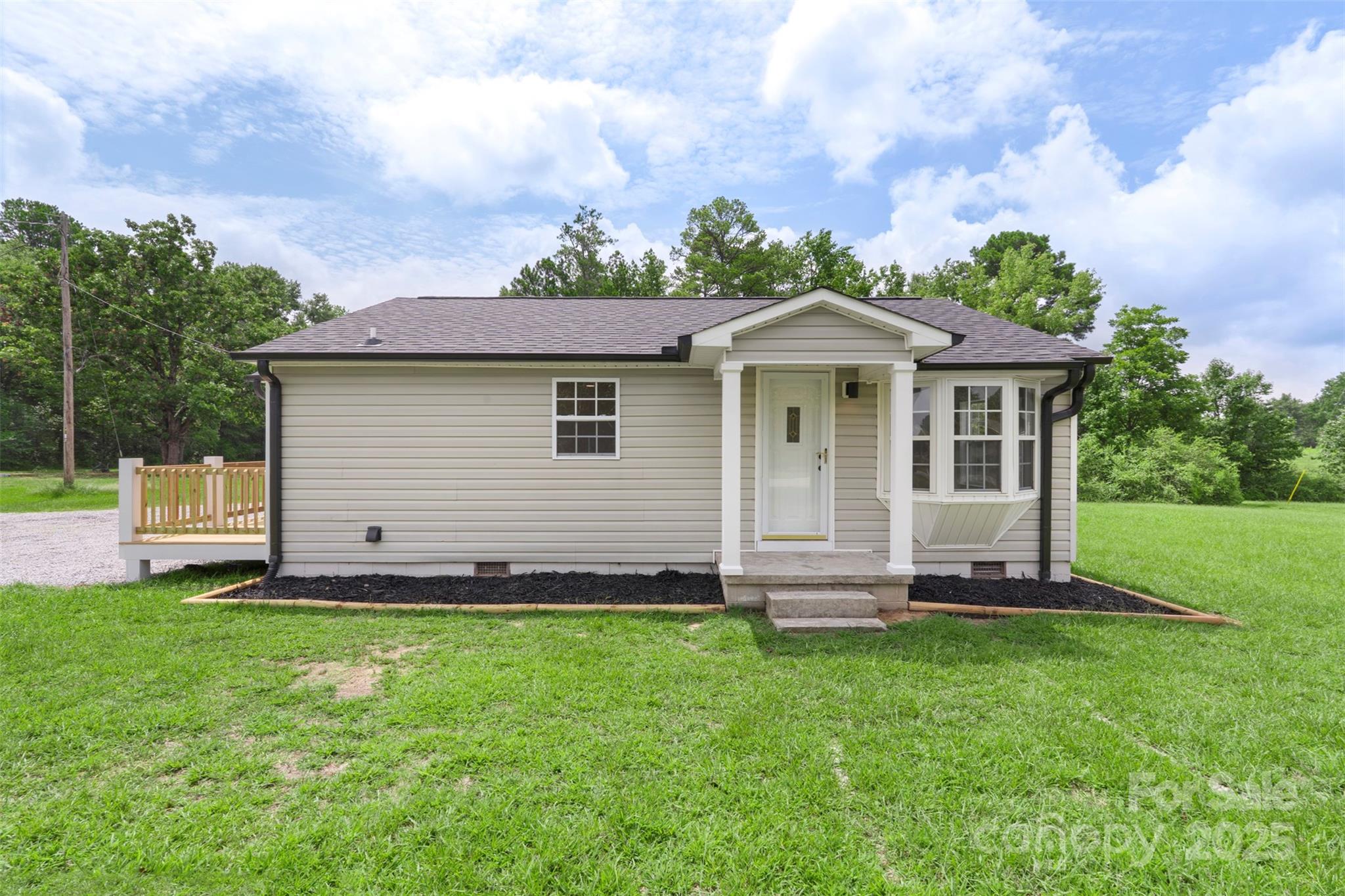 3114 Taxahaw Road Property Photo 1