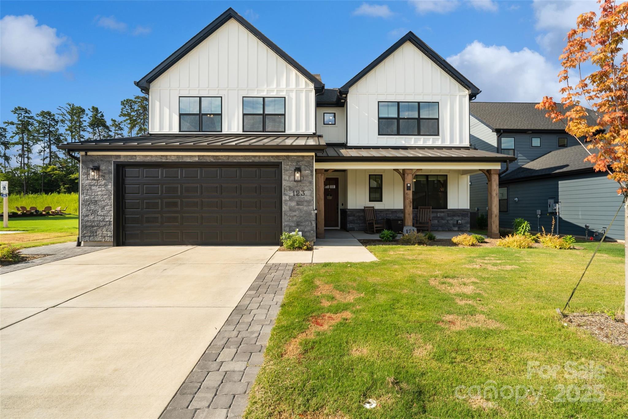 123 Windy Dell Drive Property Photo 1