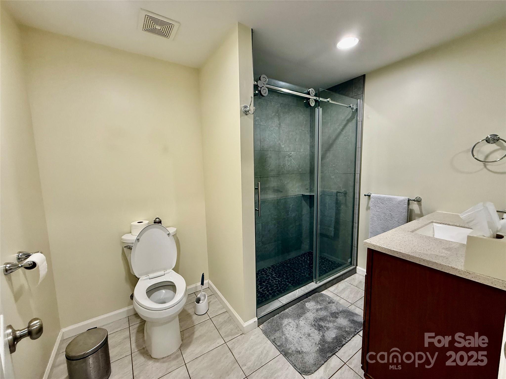 108 Scott Street Property Photo 12