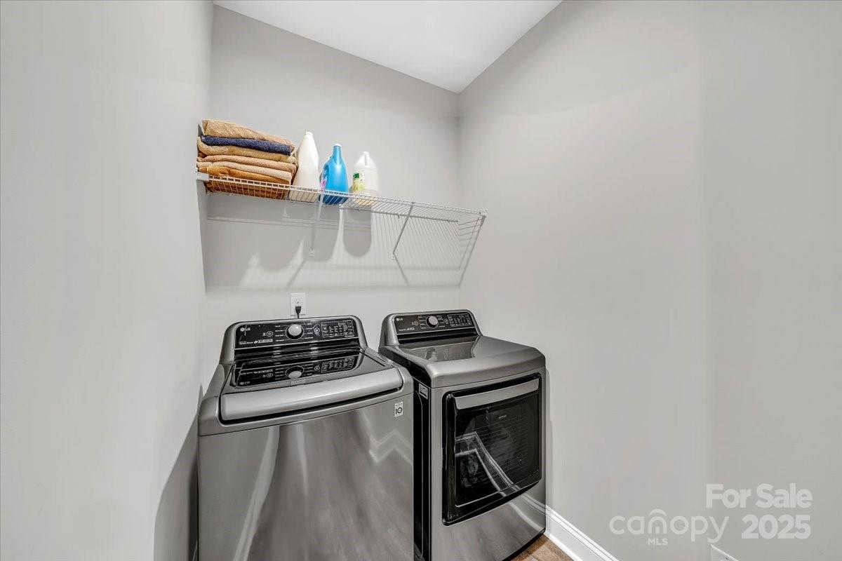 172 Caversham Drive Property Photo 21