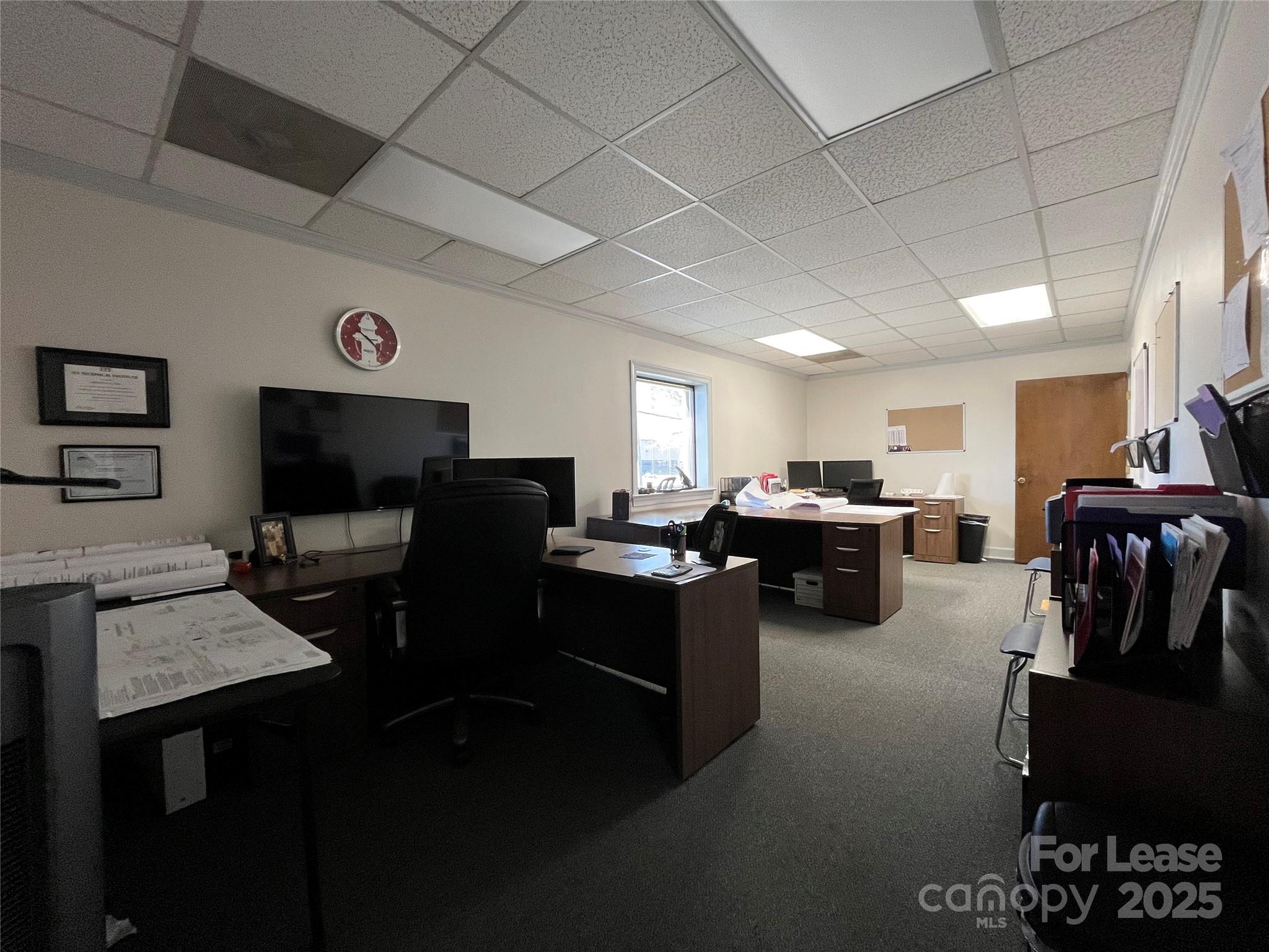 340 Crompton Street Property Photo 7
