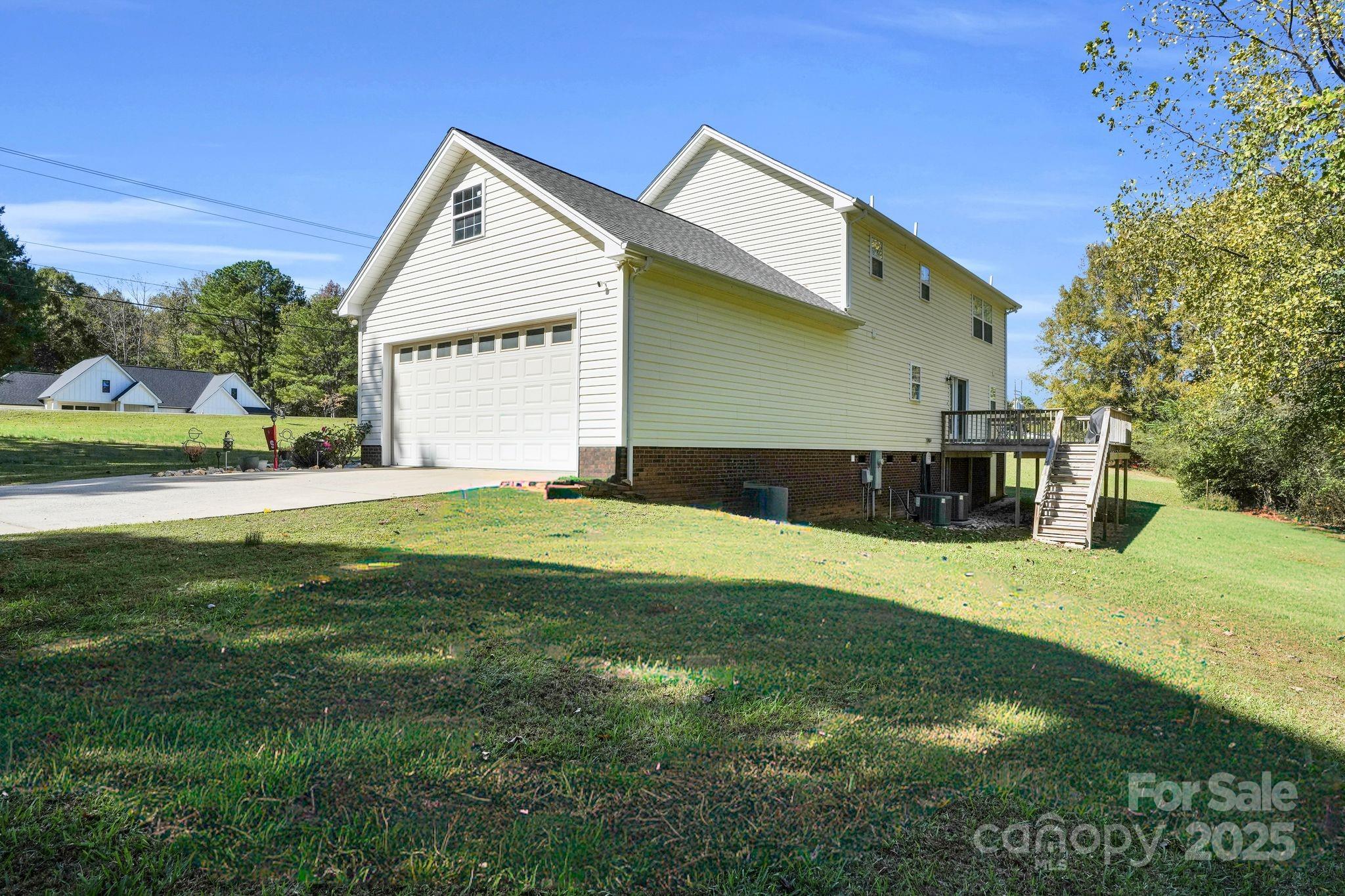 10425 Idlewild Road Property Photo 17
