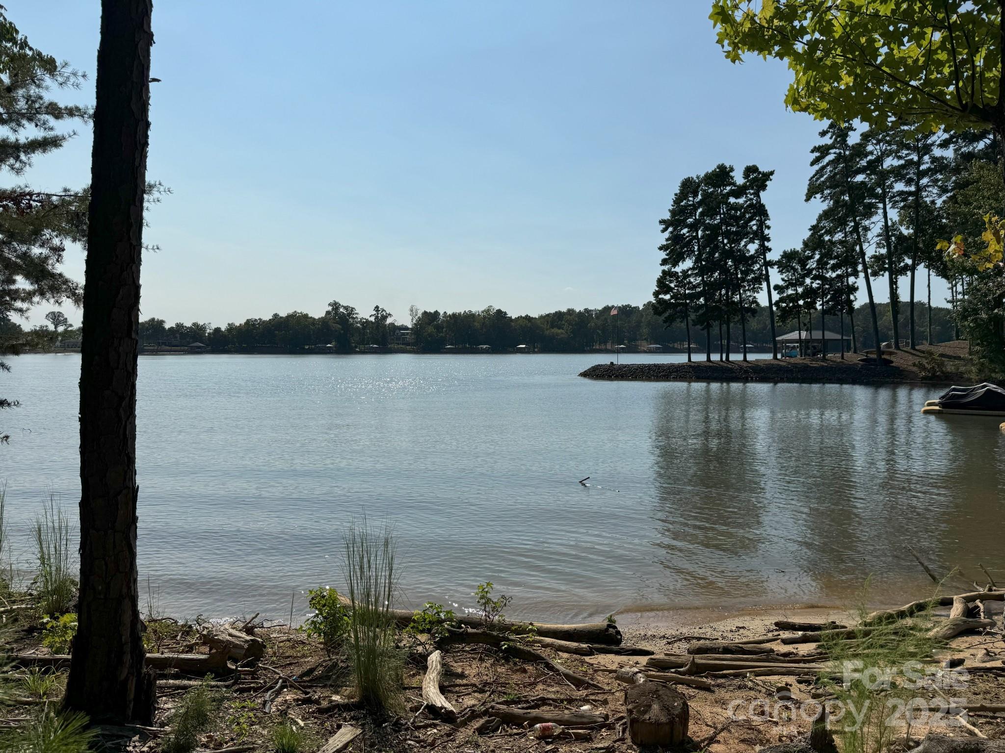 1532 Reflection Pointe Boulevard Property Photo 7