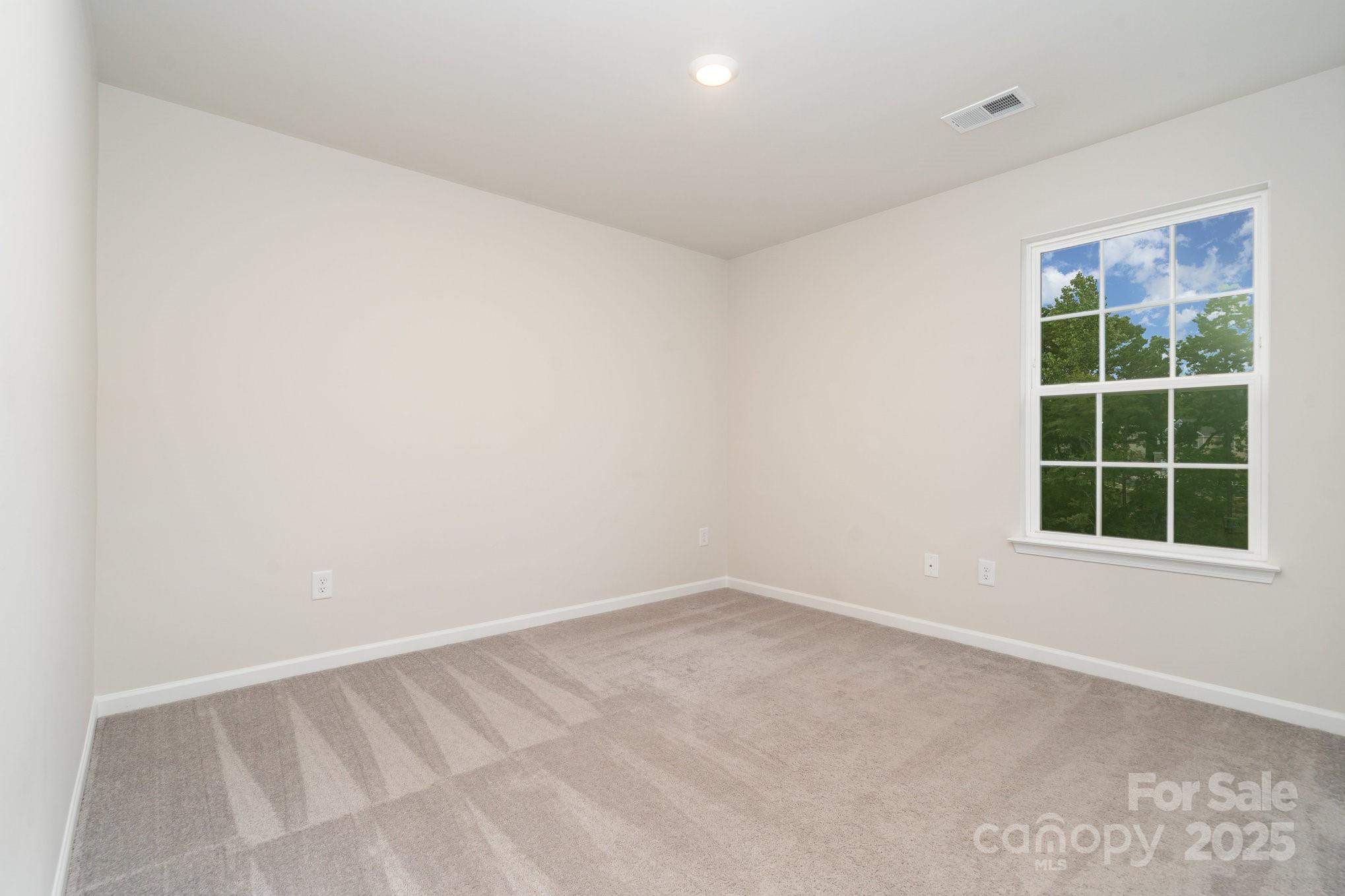 18026 Stark Way Property Photo 18
