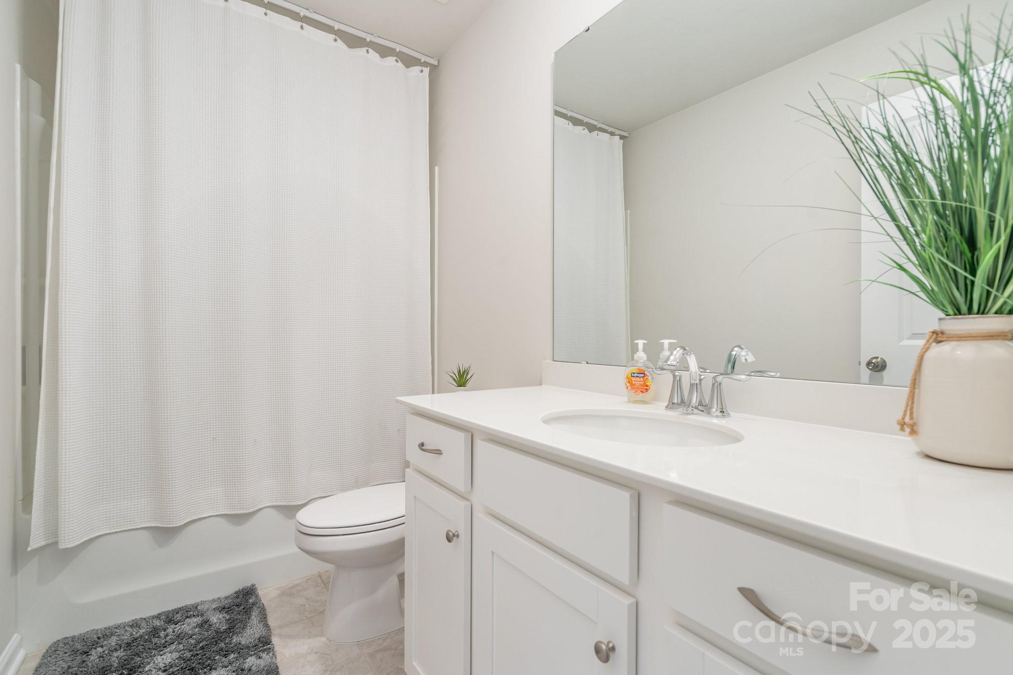 18026 Stark Way Property Photo 20