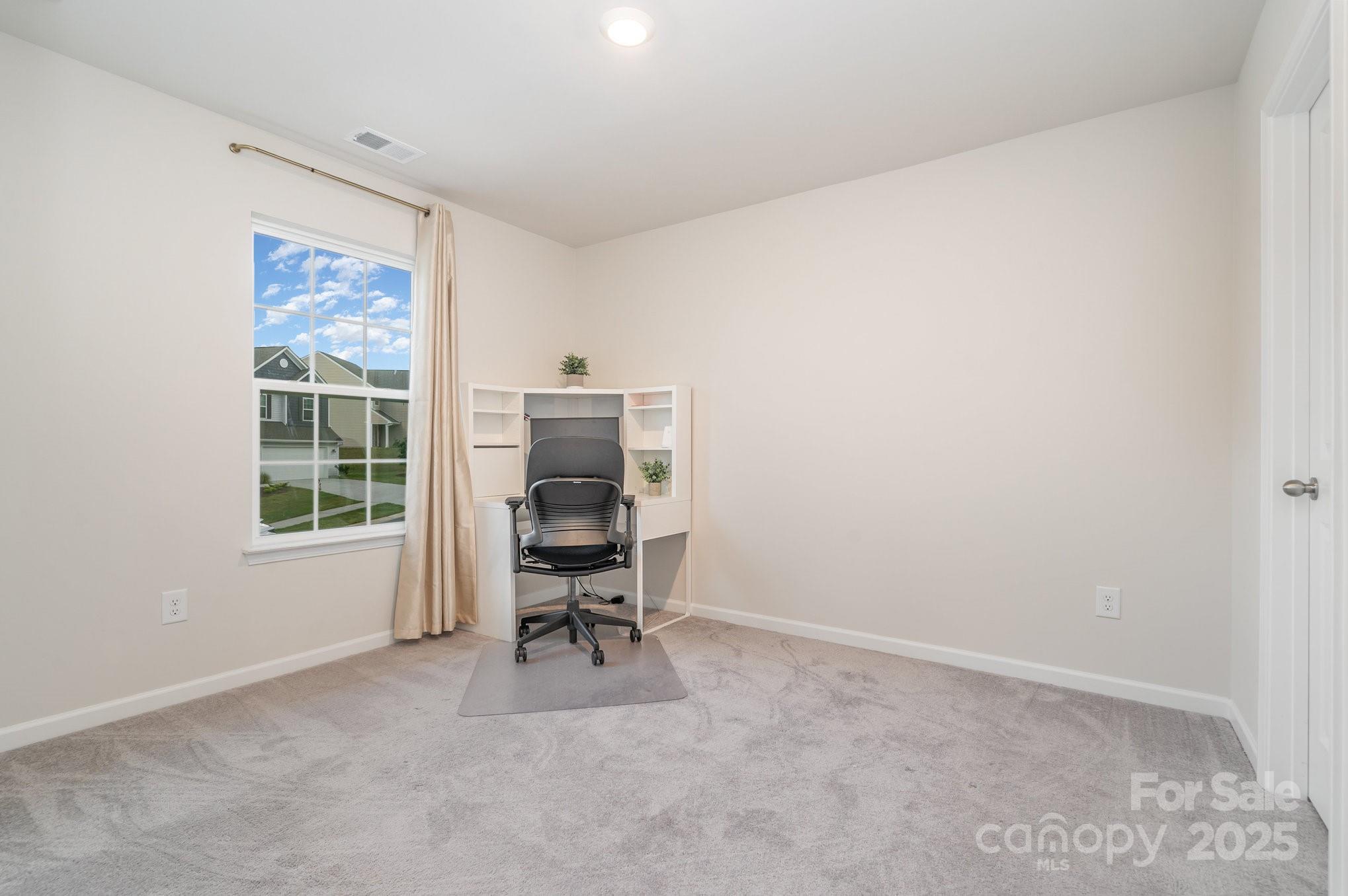 18026 Stark Way Property Photo 21