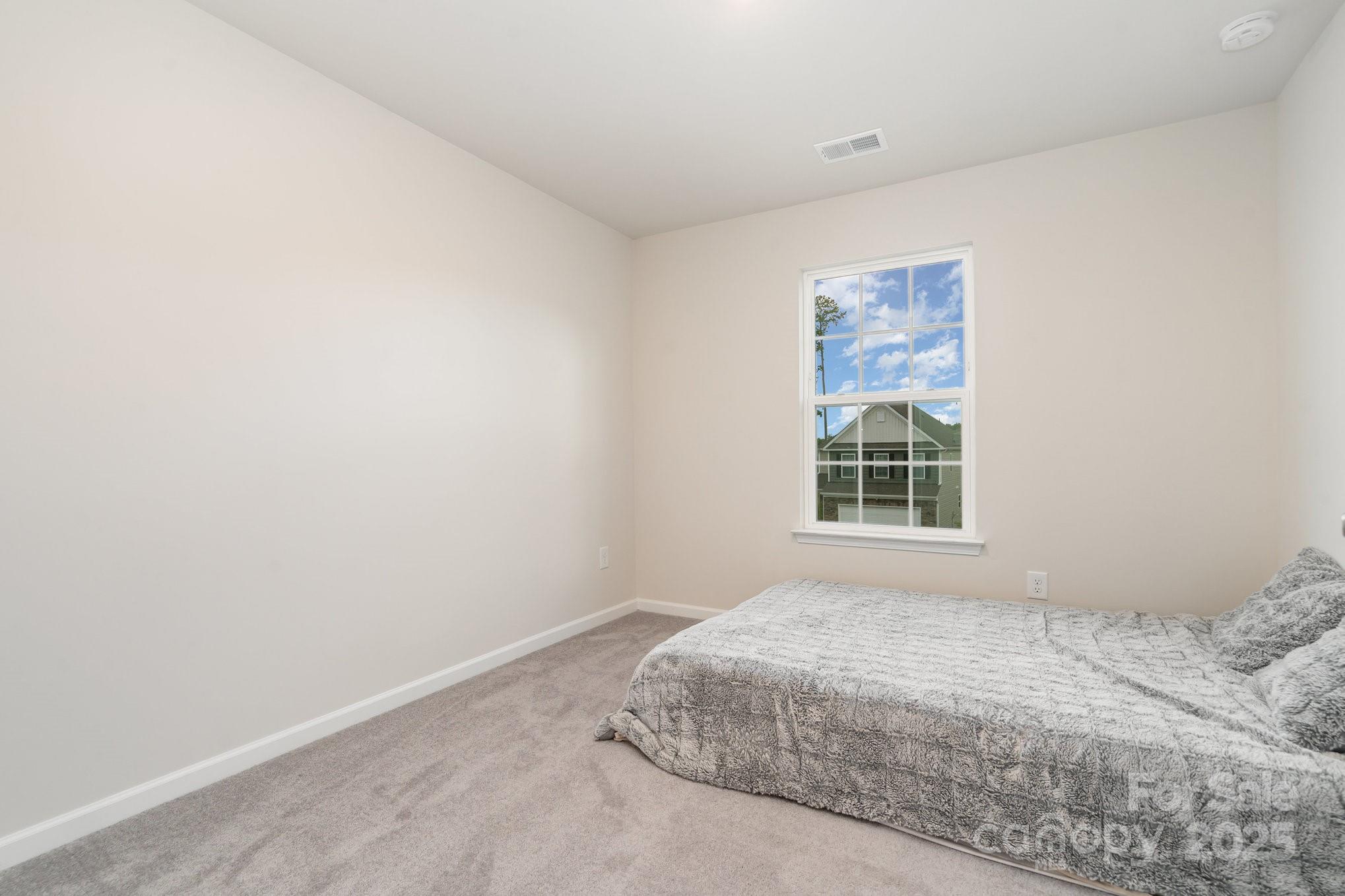 18026 Stark Way Property Photo 22
