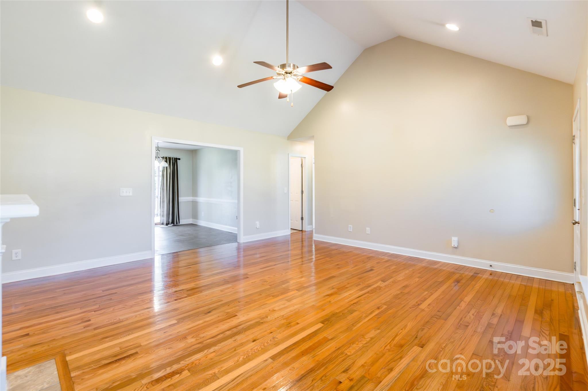 3050 Mccall Meadows Drive Property Photo 8