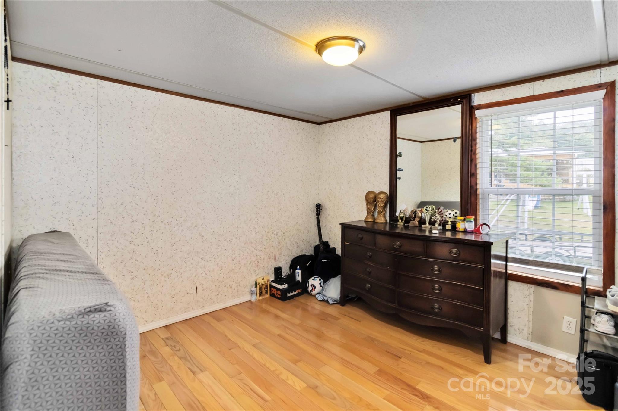 106 Cloverleaf Drive Property Photo 11