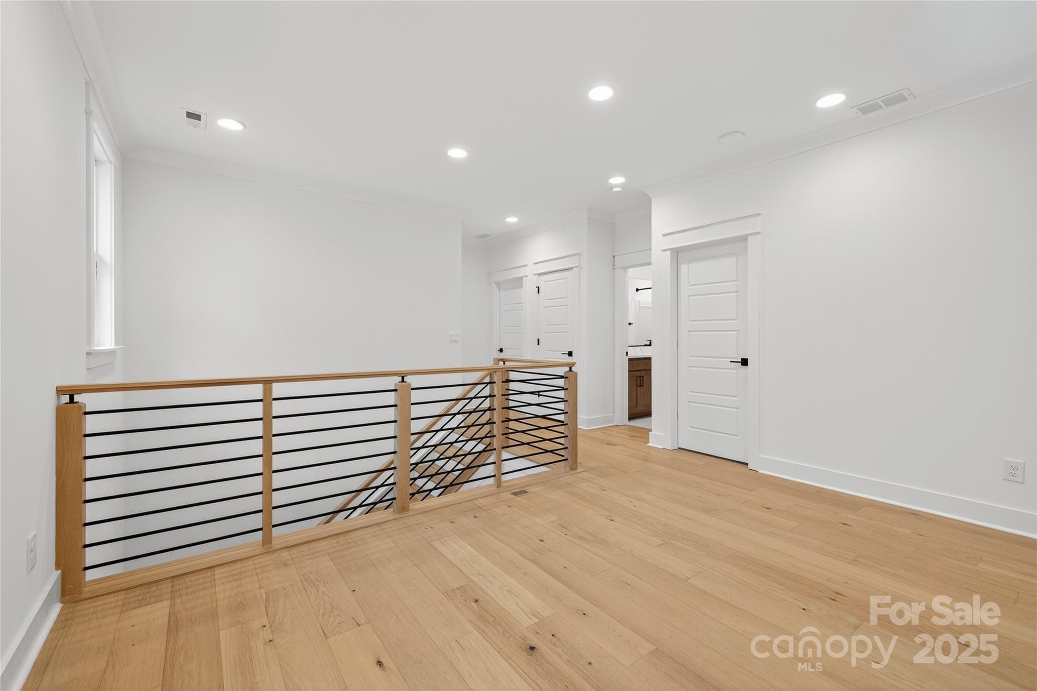 15617 Northcross Drive Property Photo 21