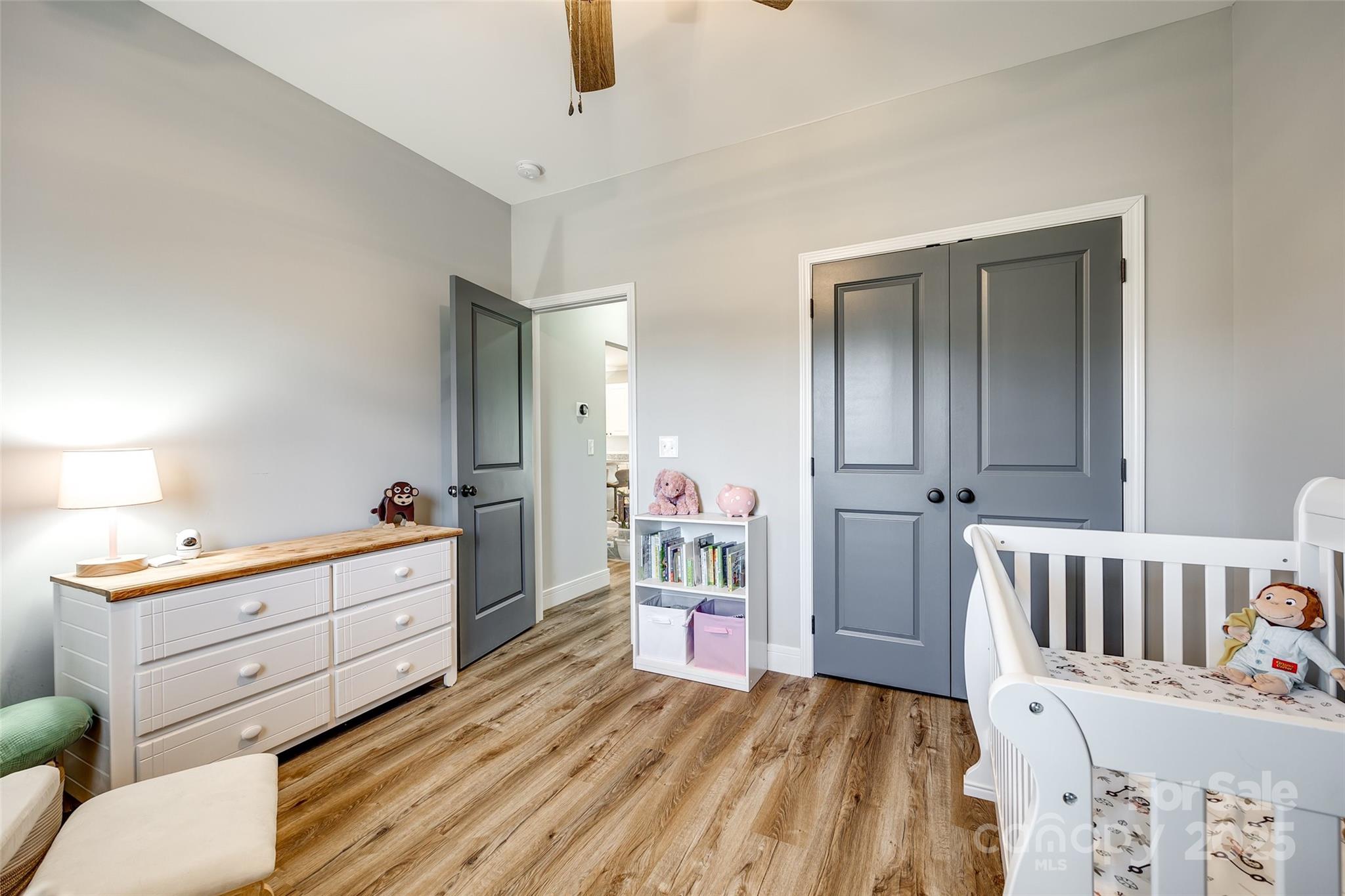 530 Denton Avenue Property Photo 14