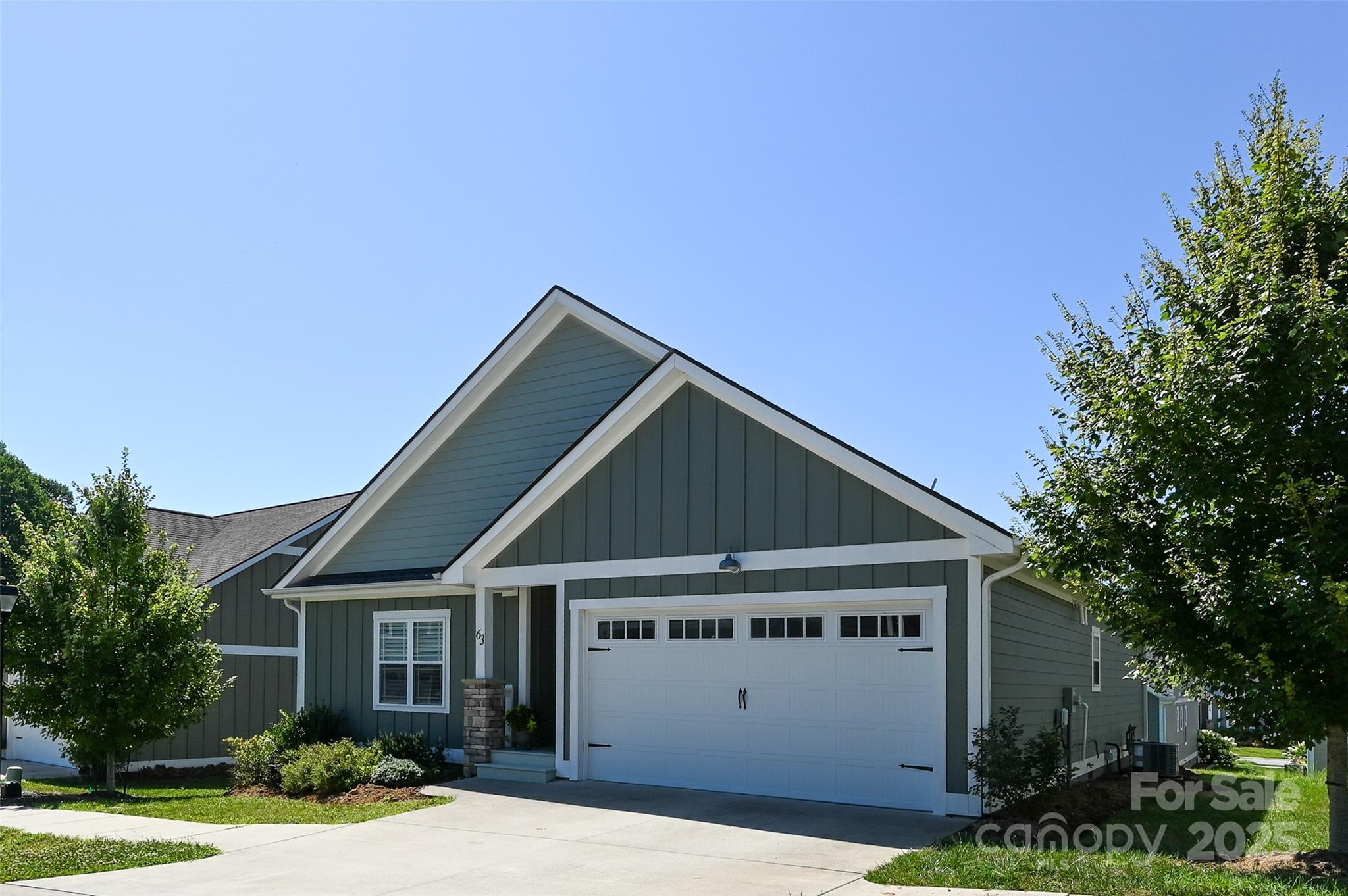 63 Leyland Circle Property Photo 1