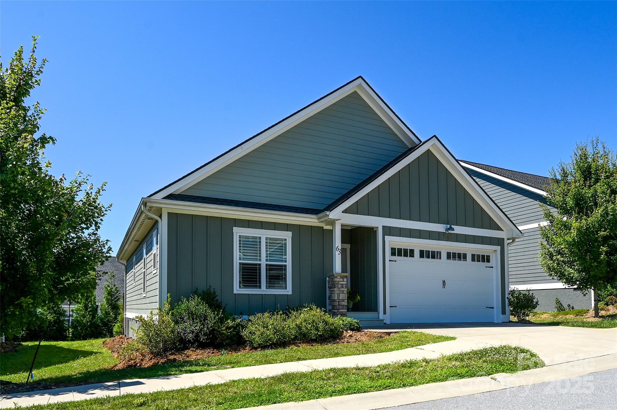 63 Leyland Circle Property Photo 2