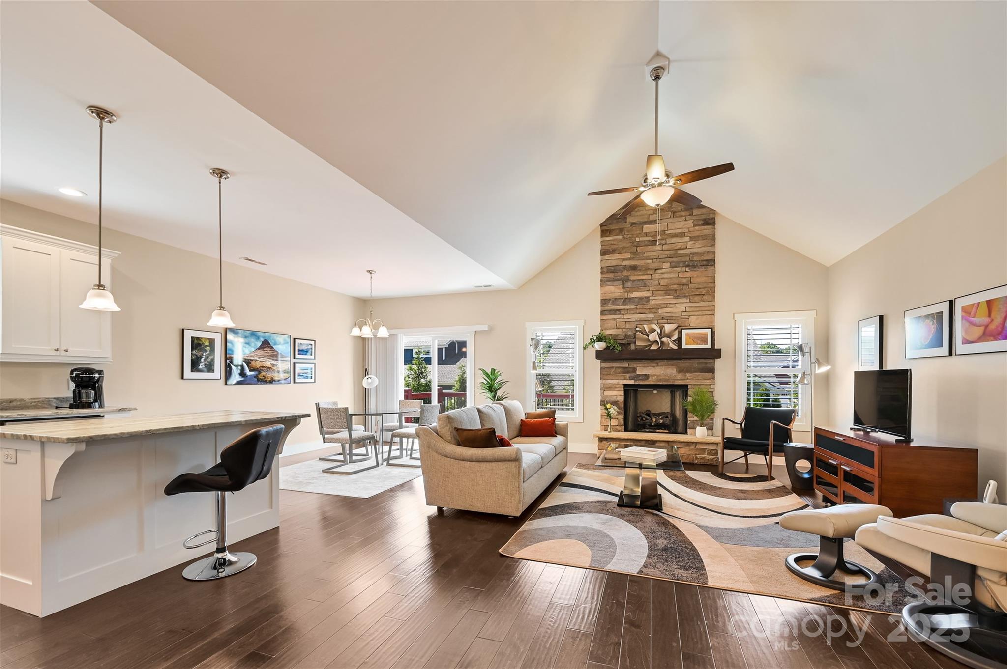 63 Leyland Circle Property Photo 8