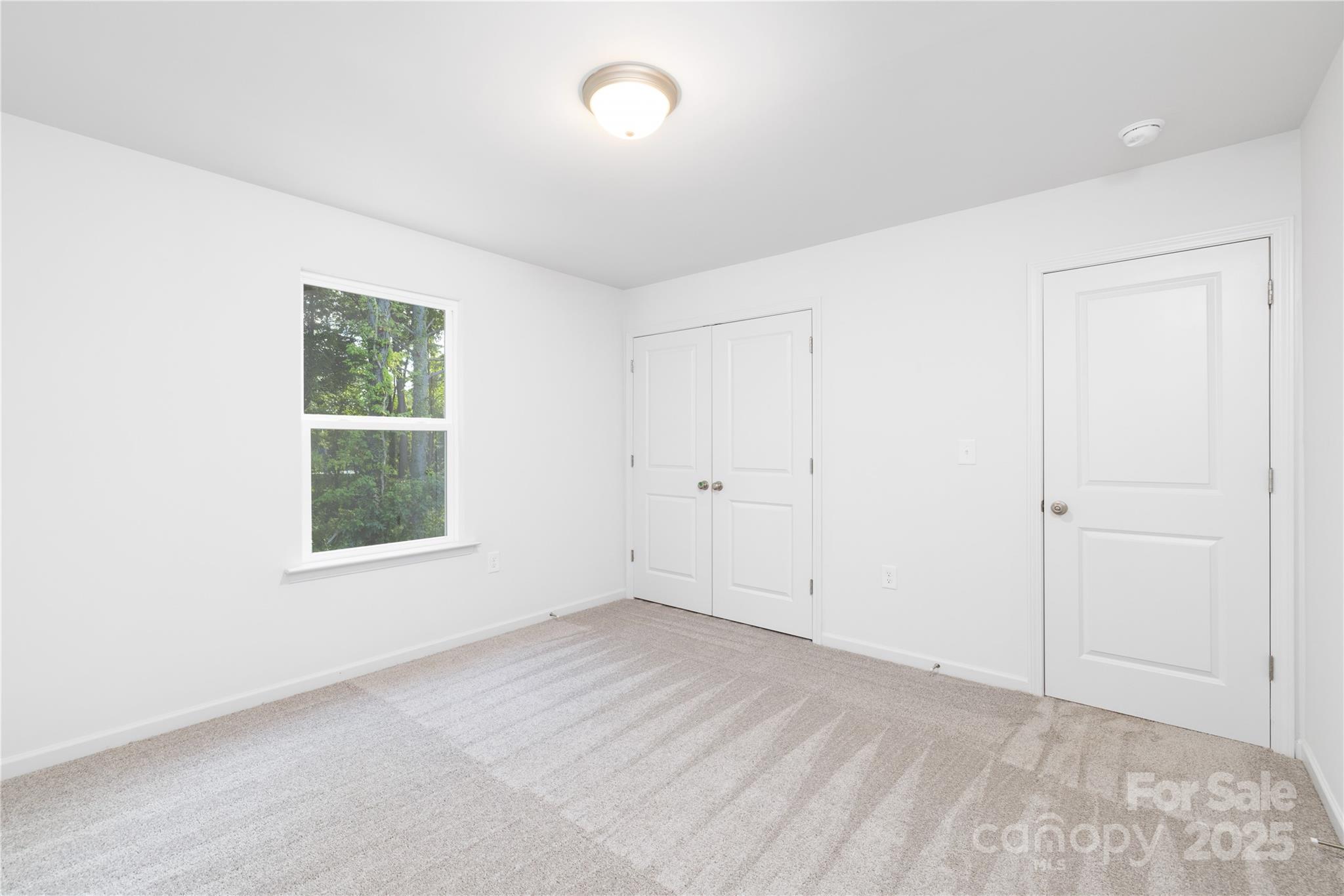 1121 Thayer Glen Court Property Photo 24