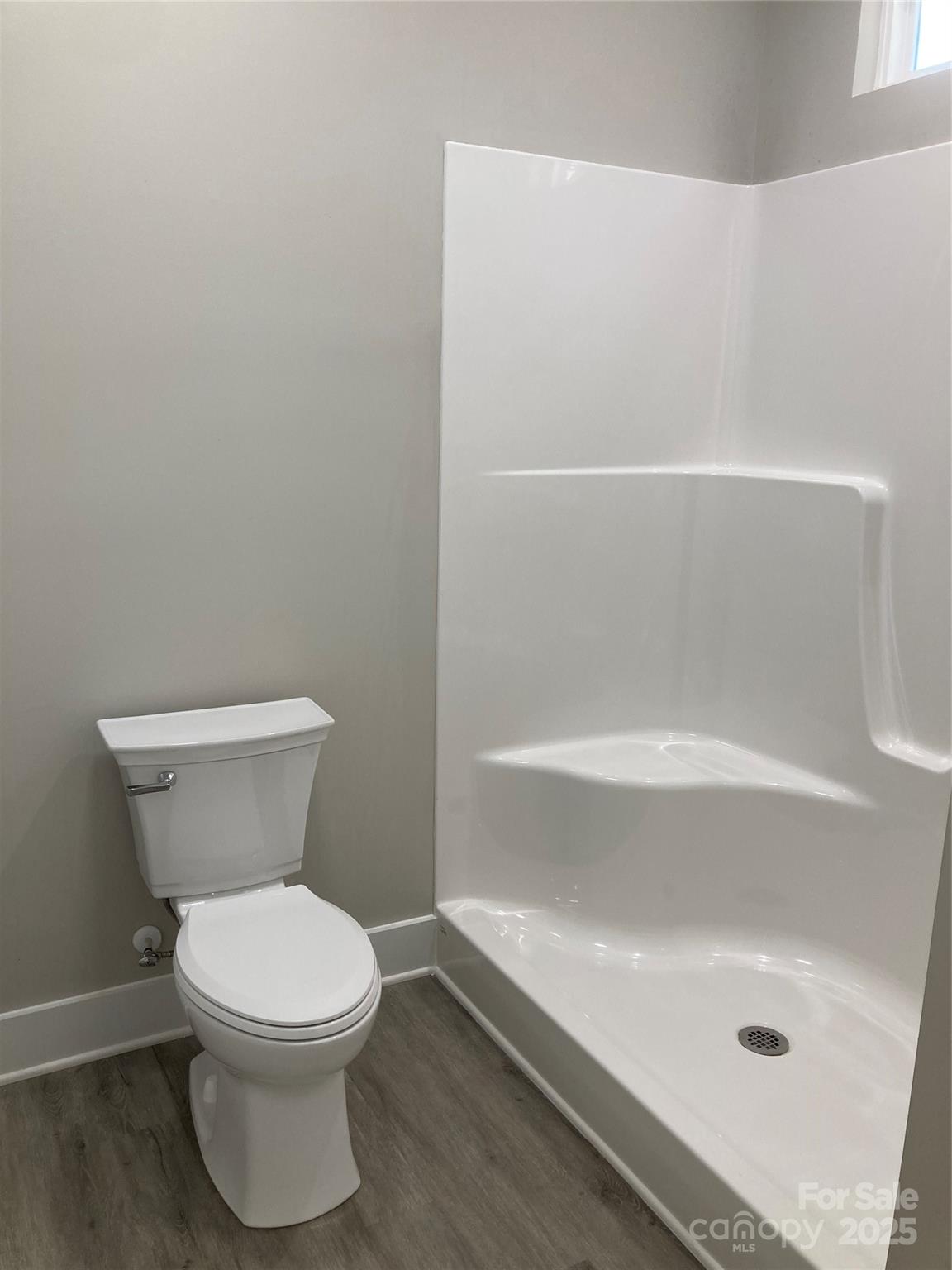318 Davis Park Road Property Photo 18