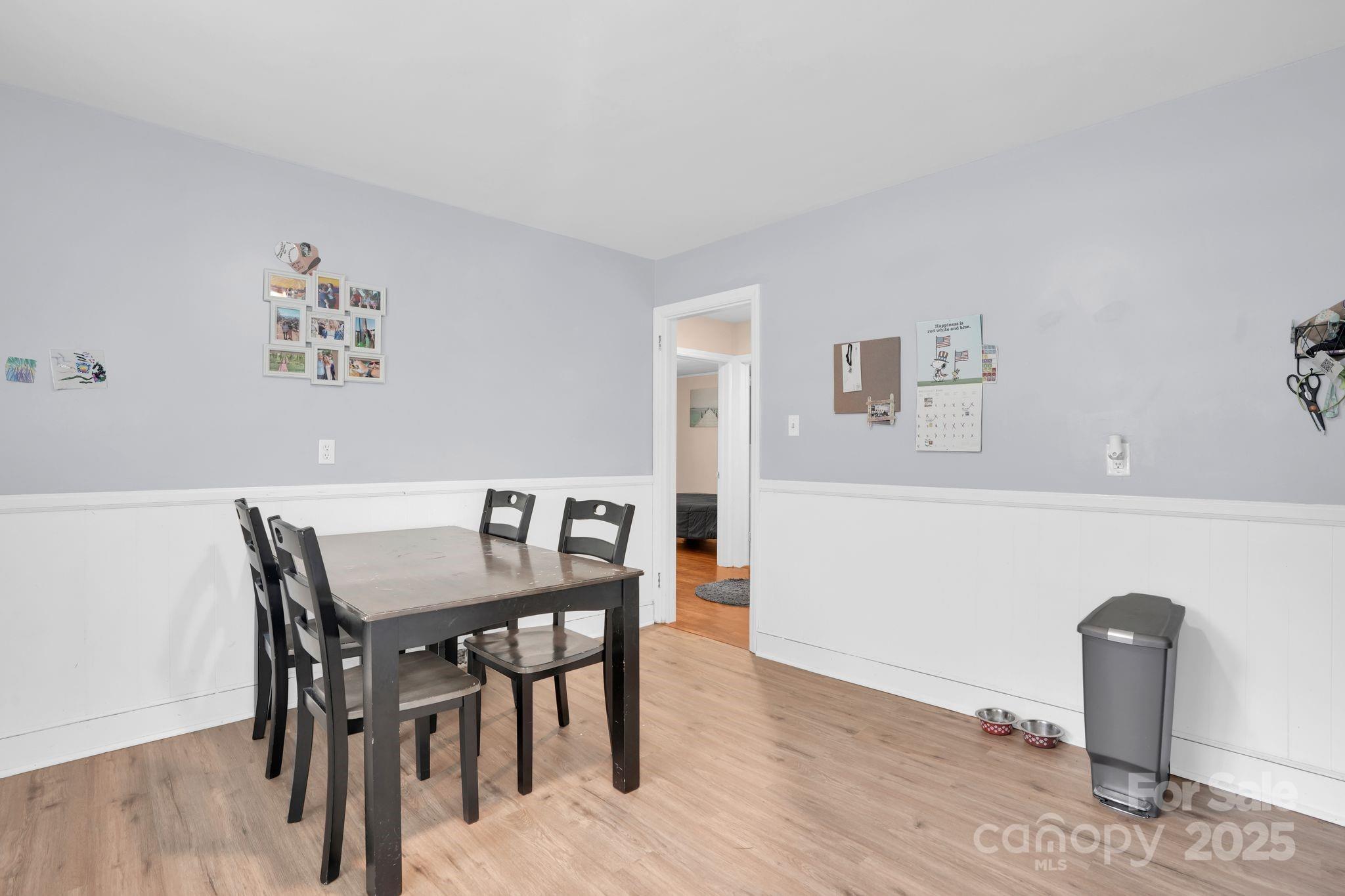 10437 Idlewild Road Property Photo 8