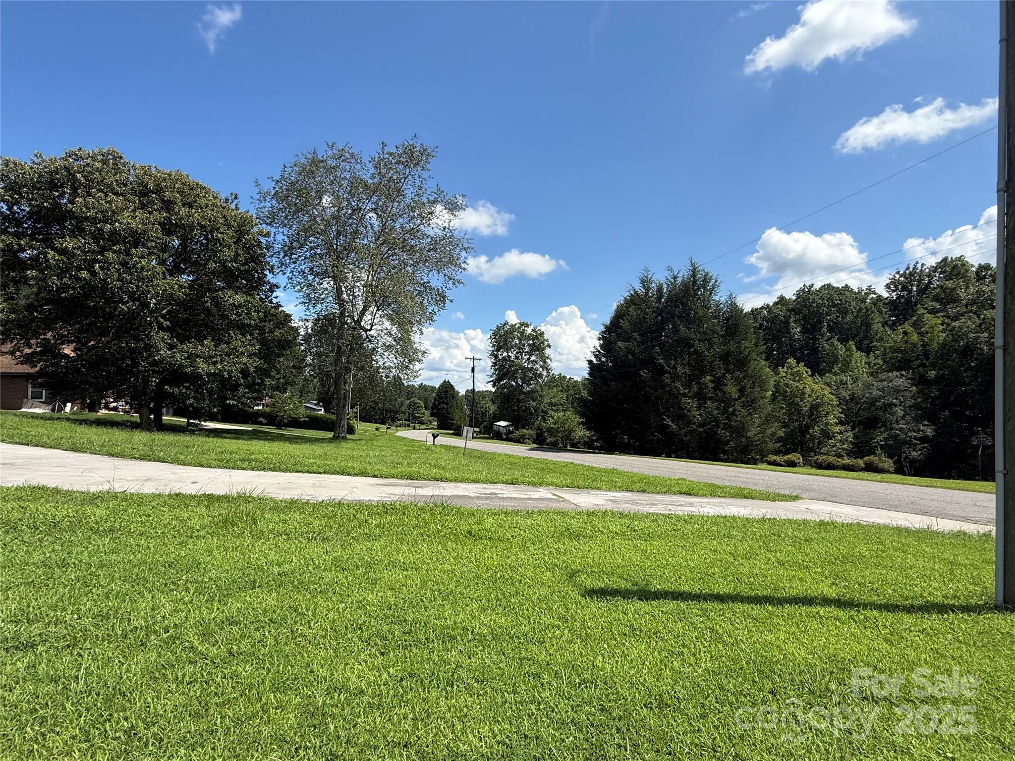 204 Vfw Road Property Photo 5