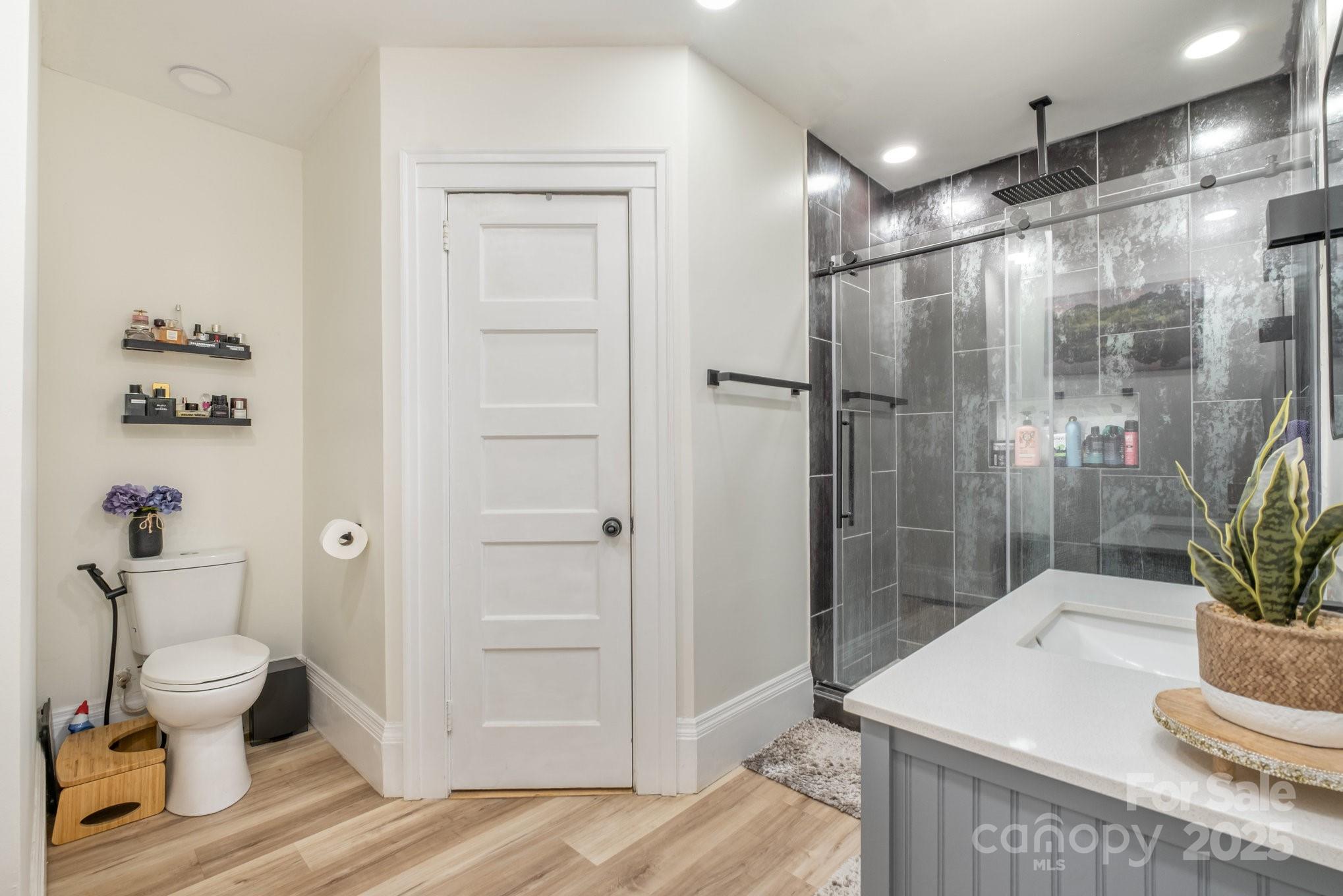 530 Wilmot Trail Property Photo 25