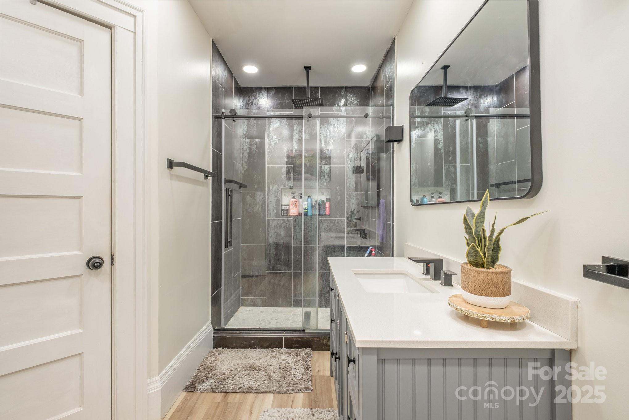 530 Wilmot Trail Property Photo 26