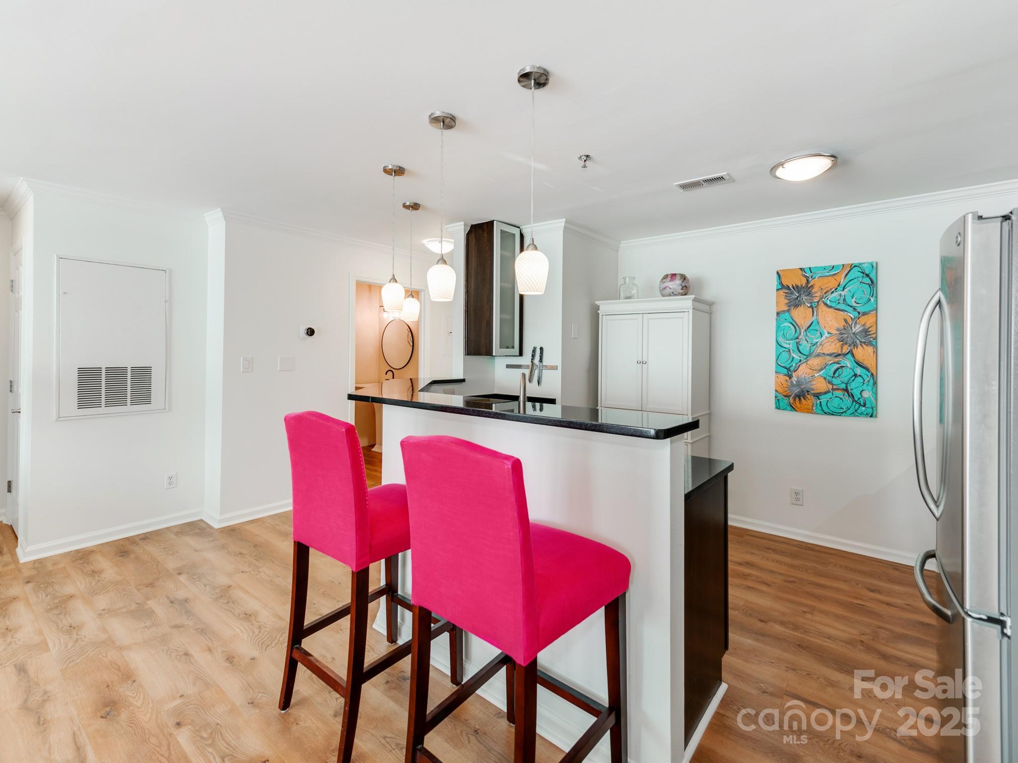 509 N Graham Street Property Photo 2