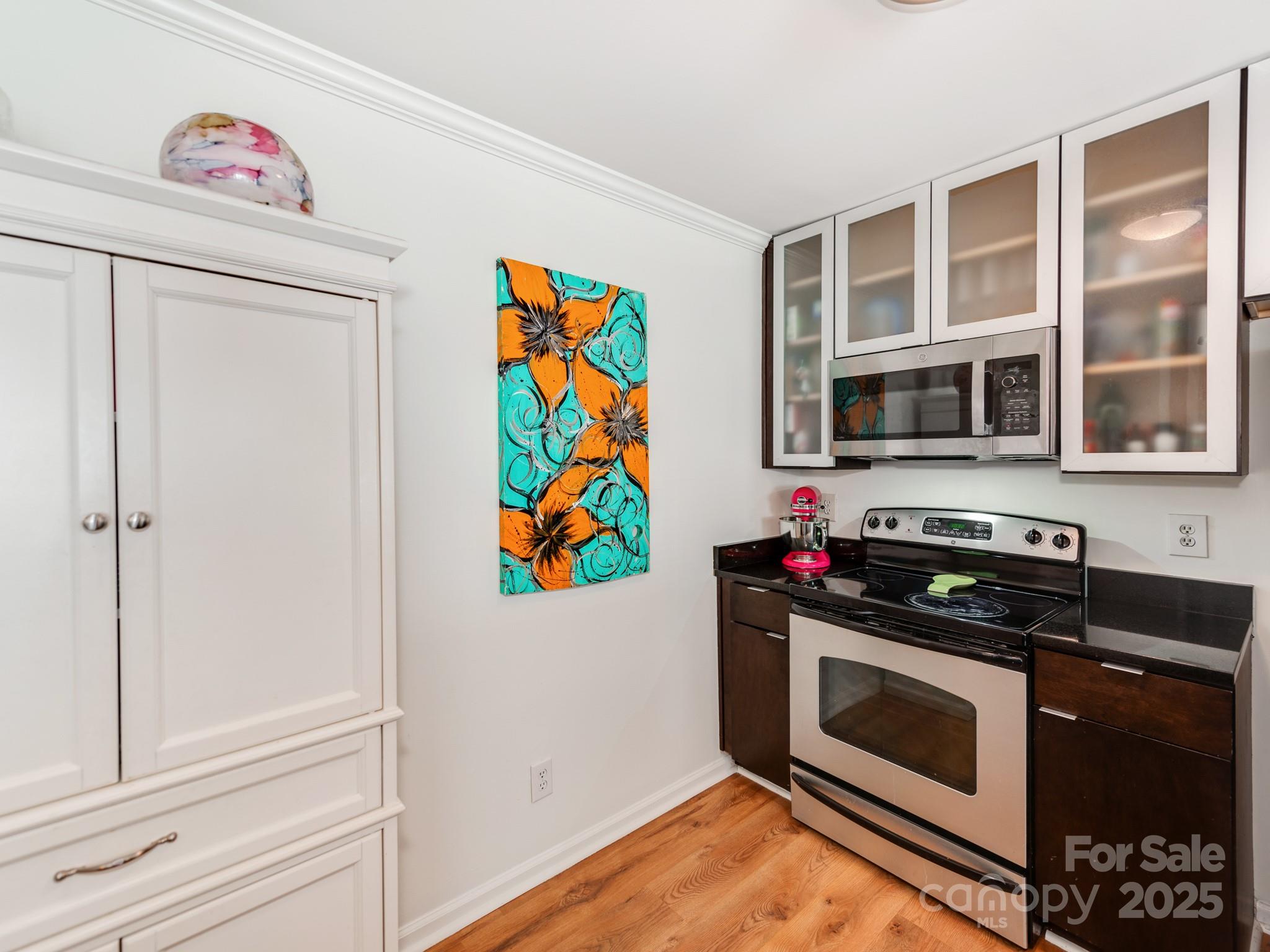 509 N Graham Street Property Photo 16