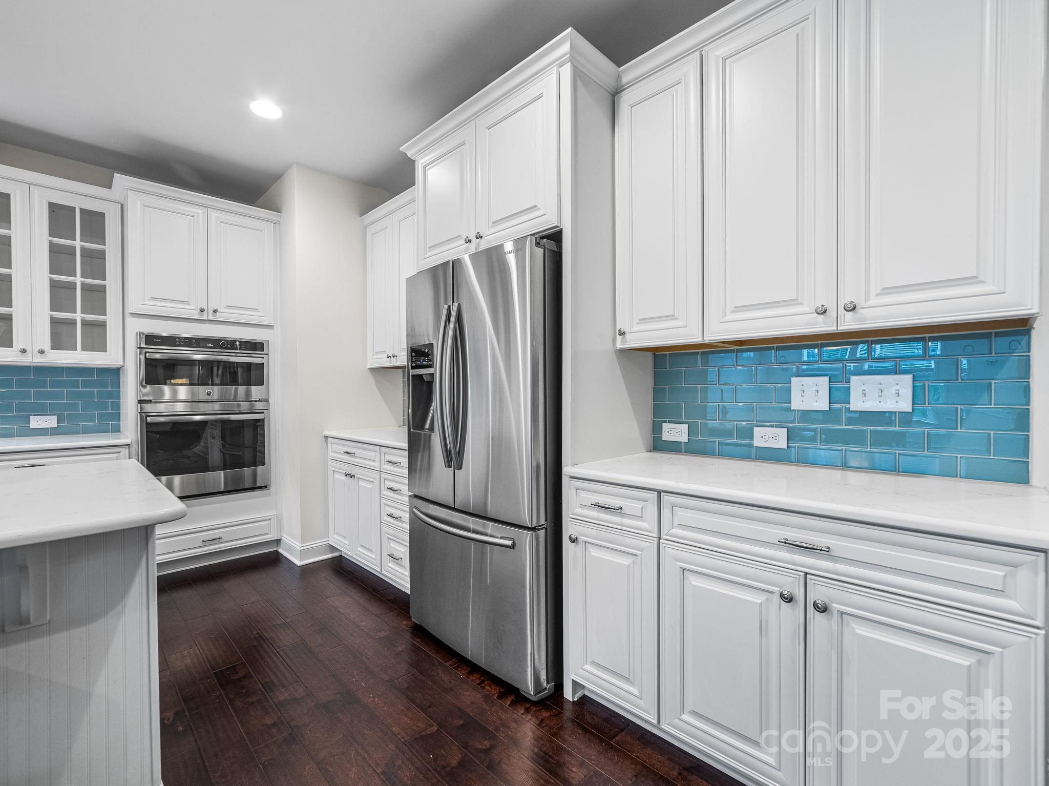 8628 Shadetree Street Property Photo 20