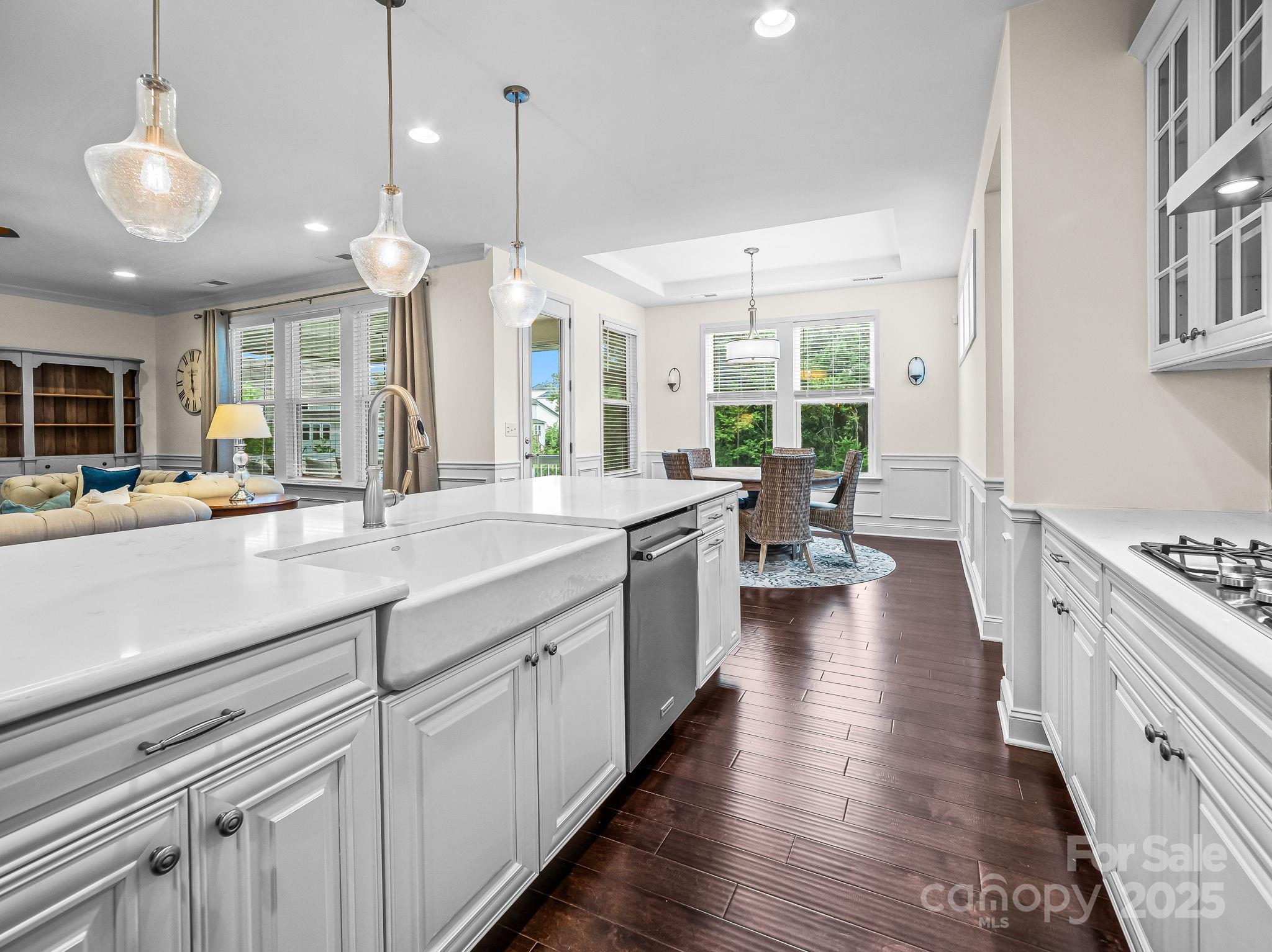 8628 Shadetree Street Property Photo 22