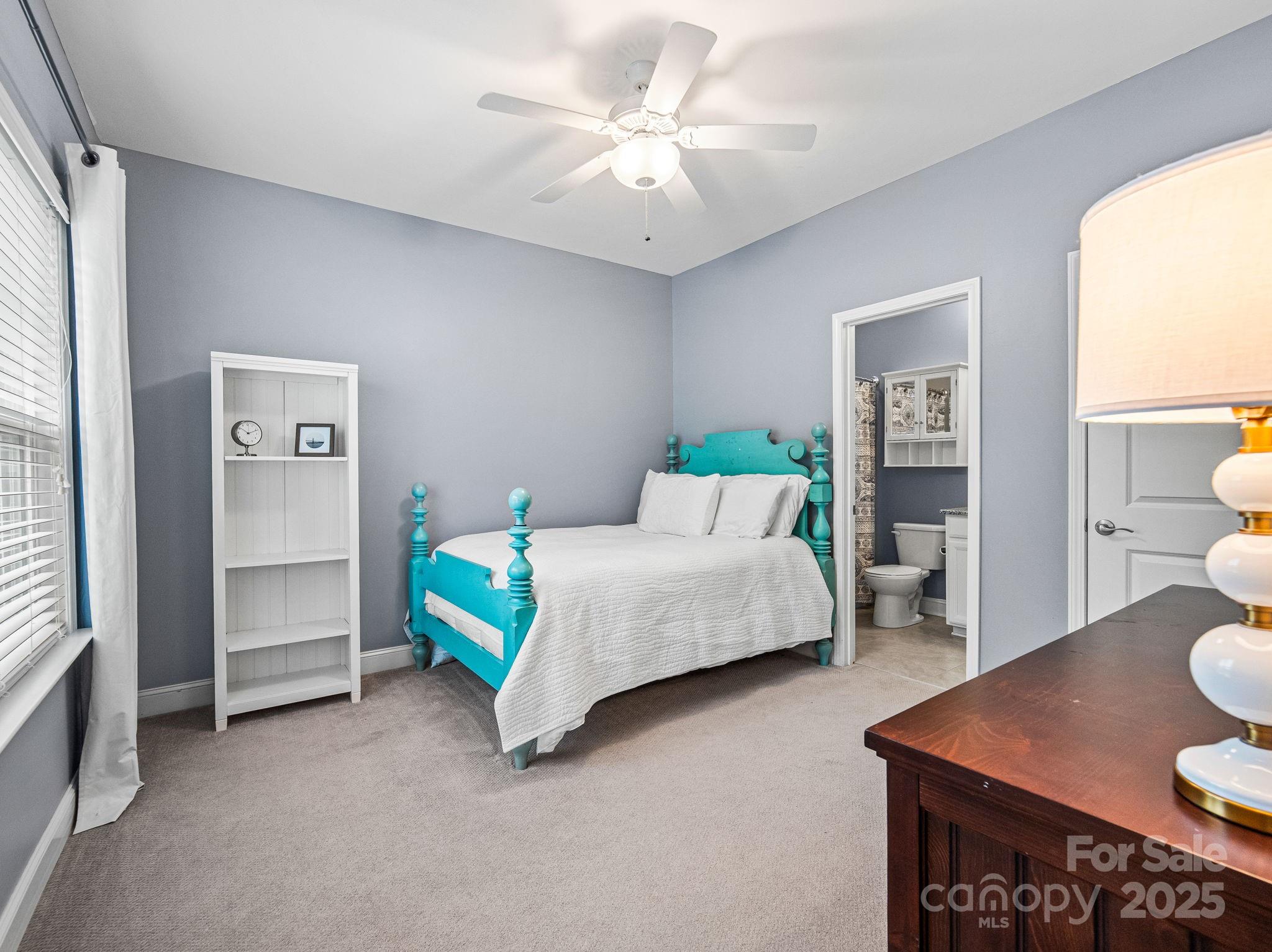 8628 Shadetree Street Property Photo 32